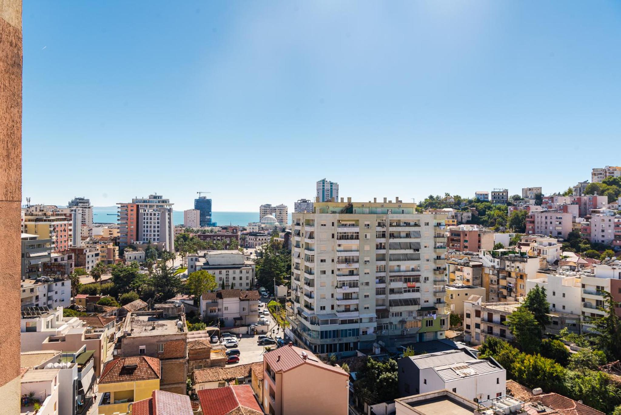 Urban Oasis 1 bedroom Apartment 500mbs