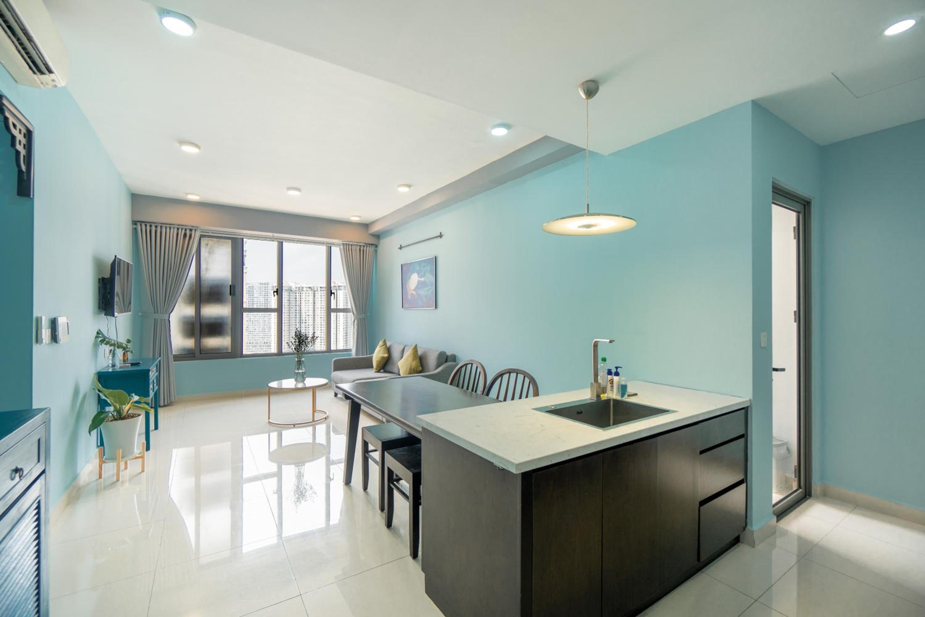 Tropical House - New Apartment at Tresor