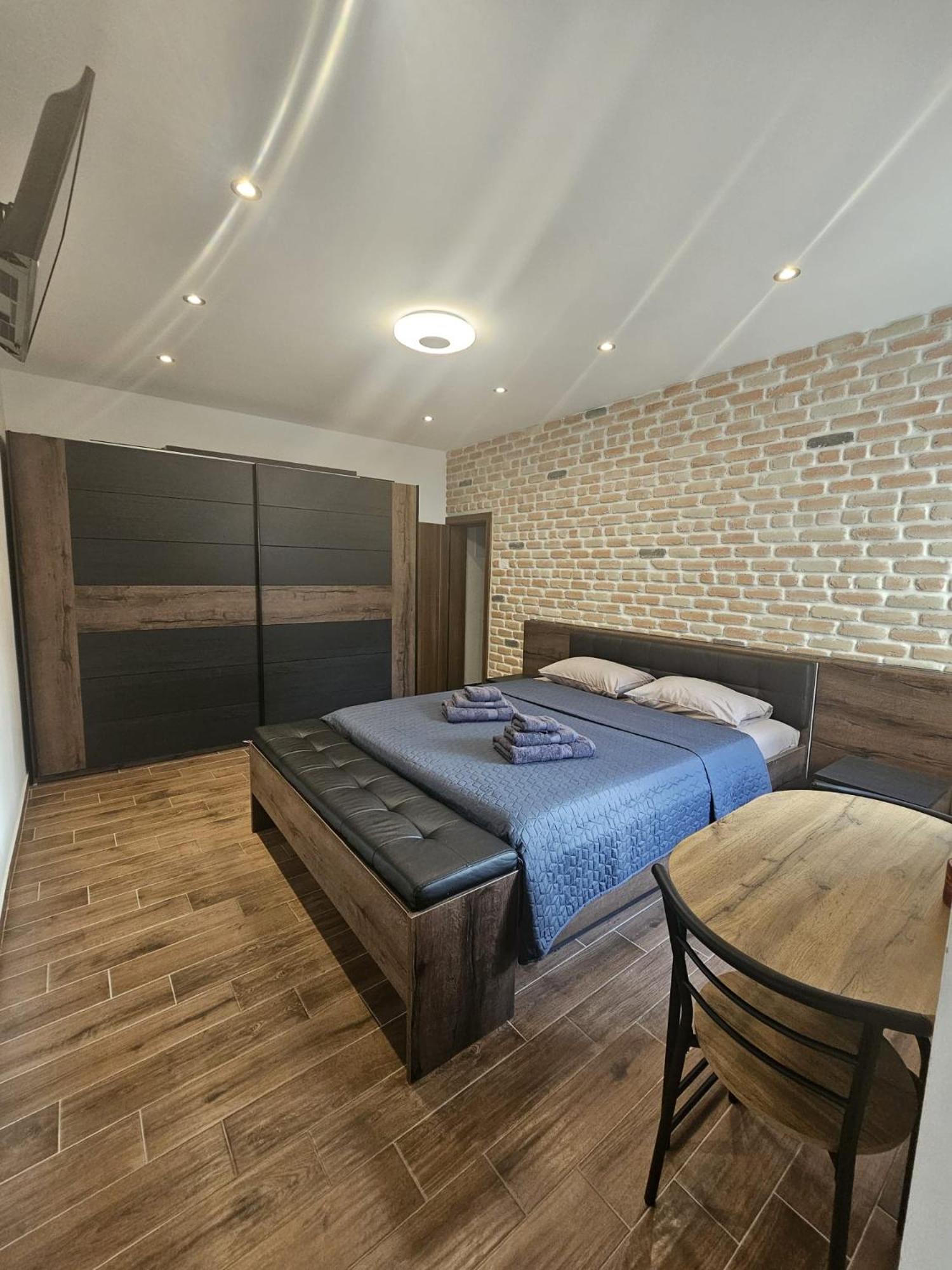 Modern studio near Valleta view 3