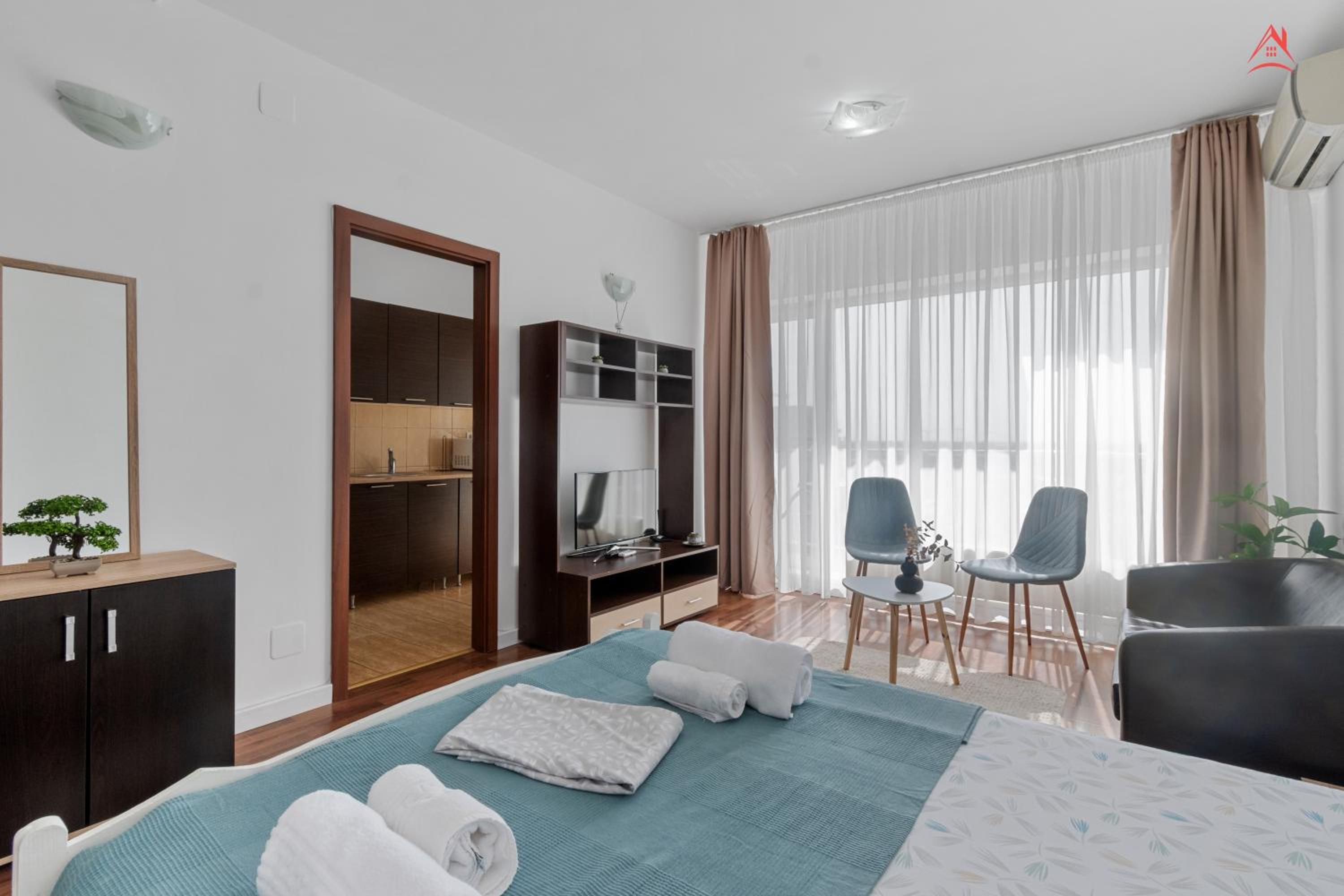 Garsoniera DreamHouse Titan - Rasarit de Soare view 2