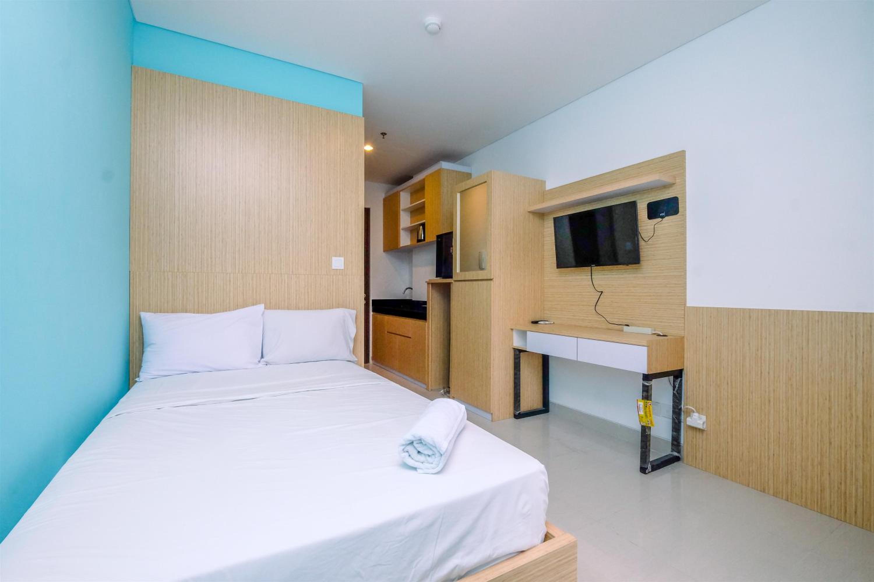 Nice Studio Apartment at Ciputra World 2 By Travelio
