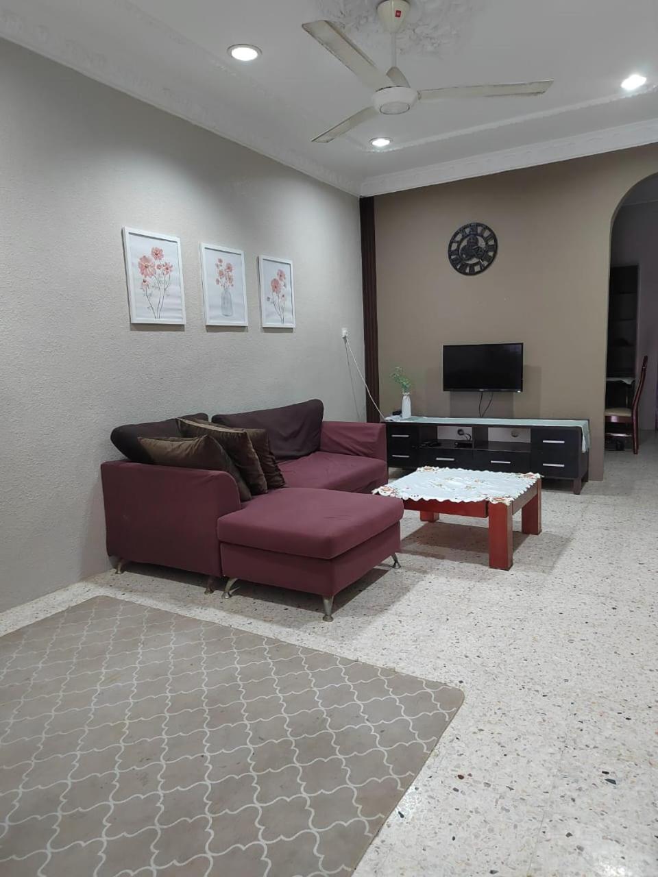 Fidfood Kangar Homestay photo 1