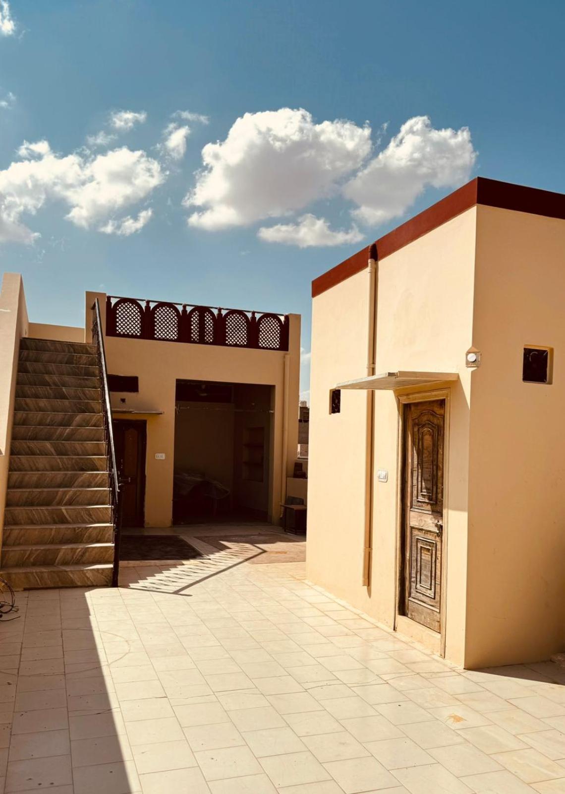 Rose Merry Guesthouse
