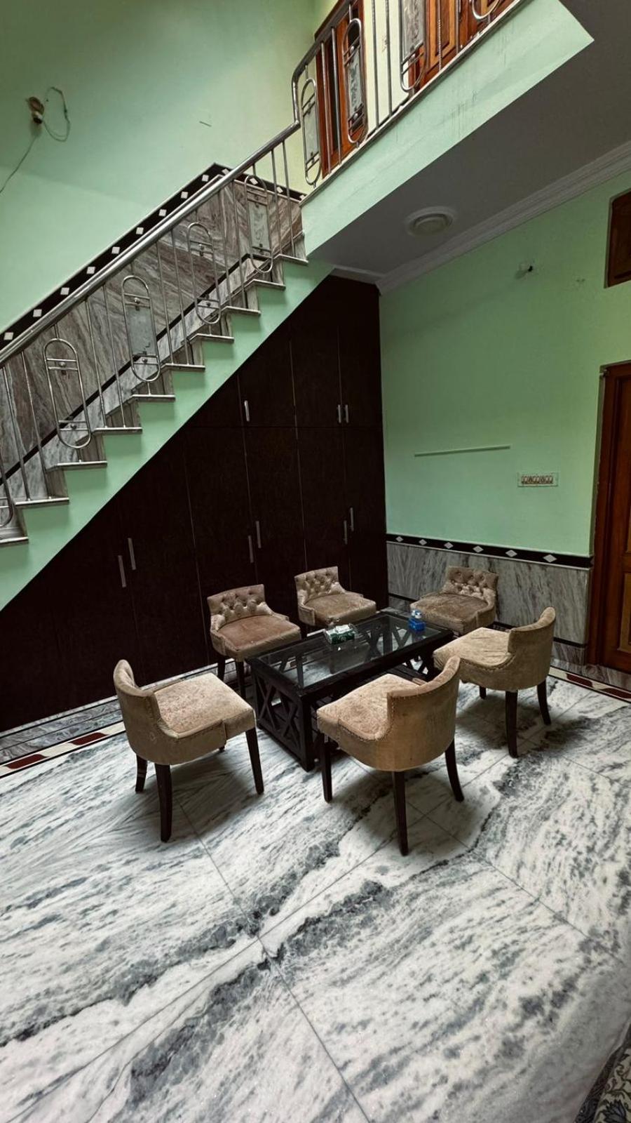 Rose Merry Guesthouse