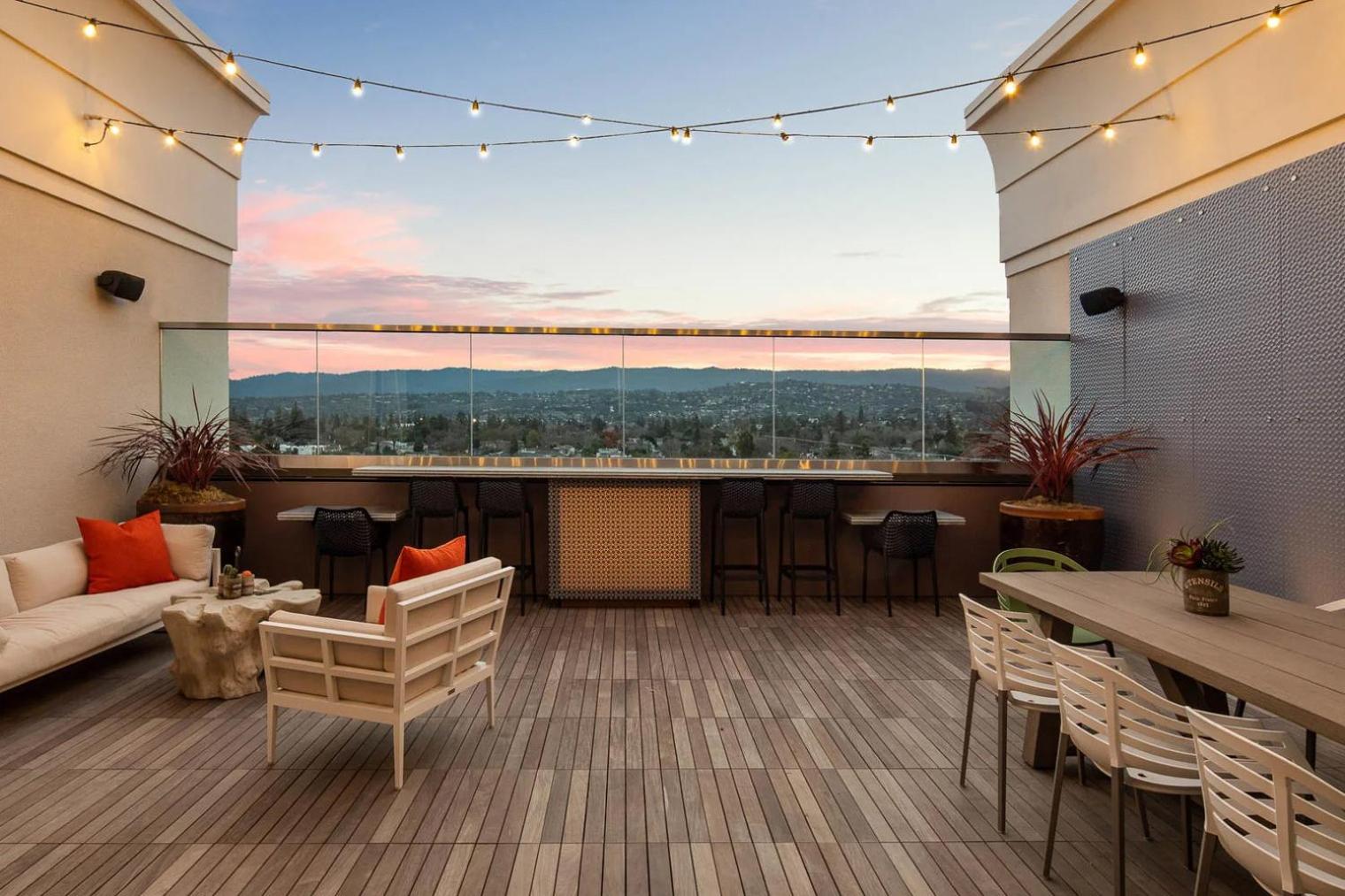 Redwood City 1BR w Gym WD nr Caltrain SFO-916 - Property Image 2