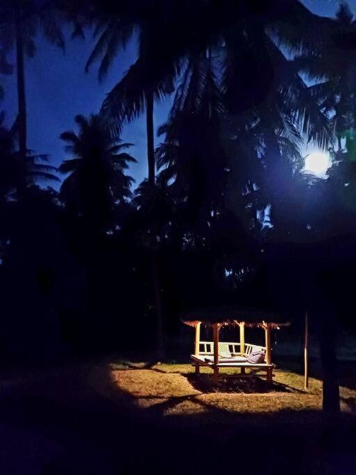 Secret Beach Beachfront Bungalow