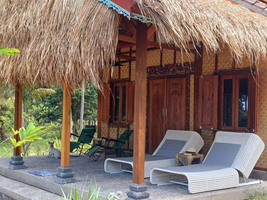 Secret Beach Beachfront Bungalow