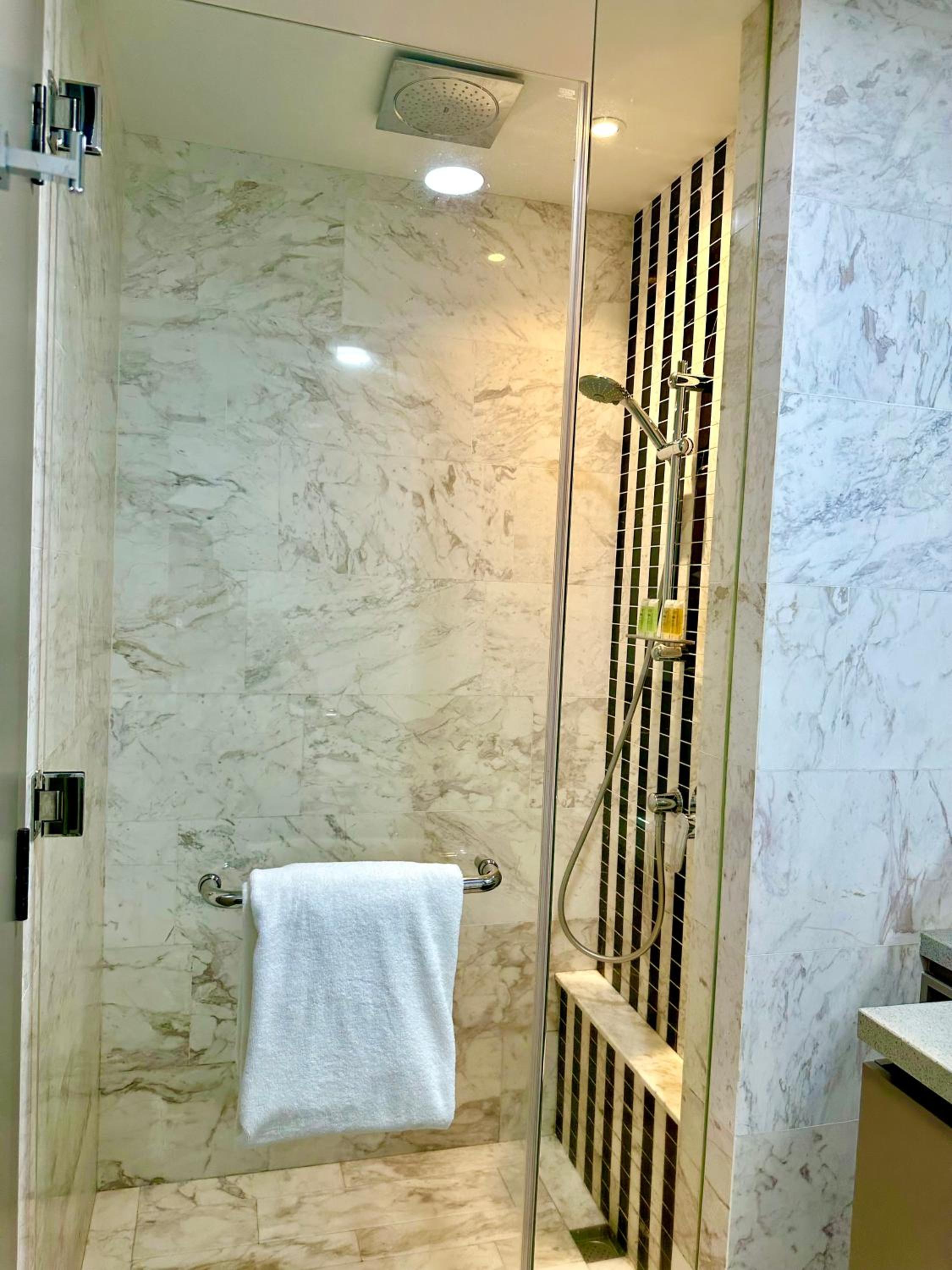 Luxury Suites at Eaton KLCC