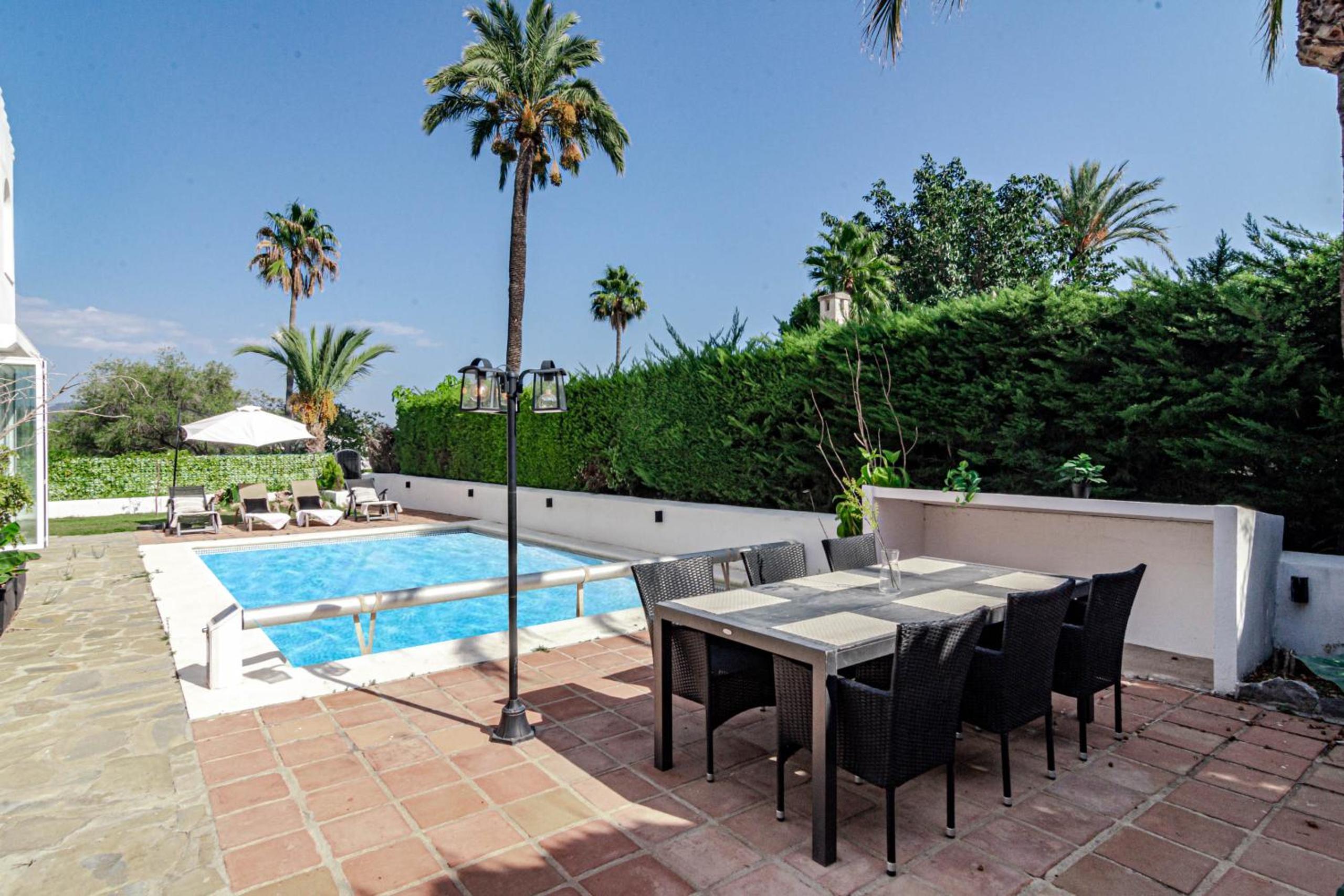 Marbella Vacations - GRR - Elegant Villa with Exclusive Private Pool - Property Image 34