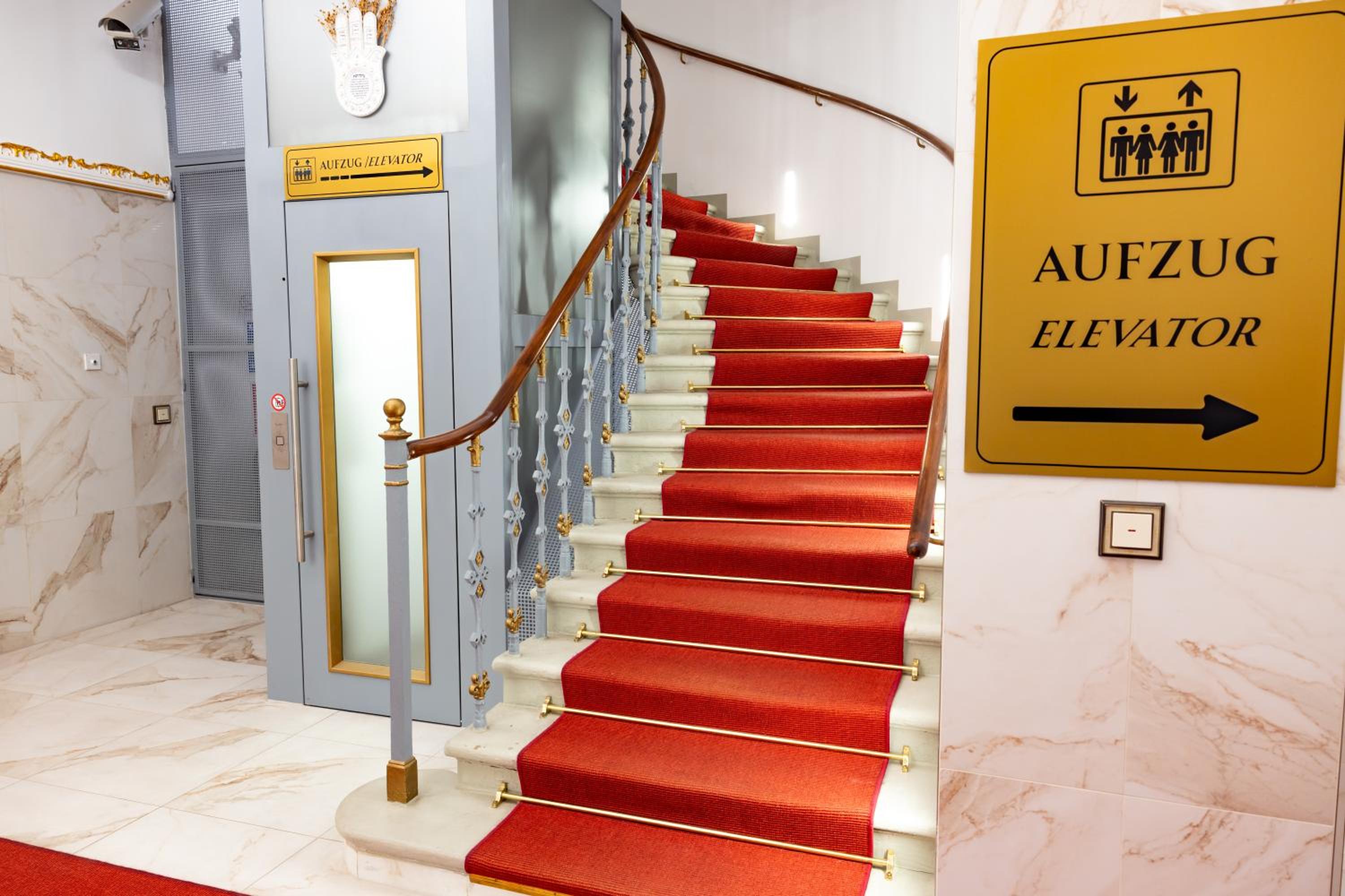ALON HOMES Vienna - Premium City Center Apartments