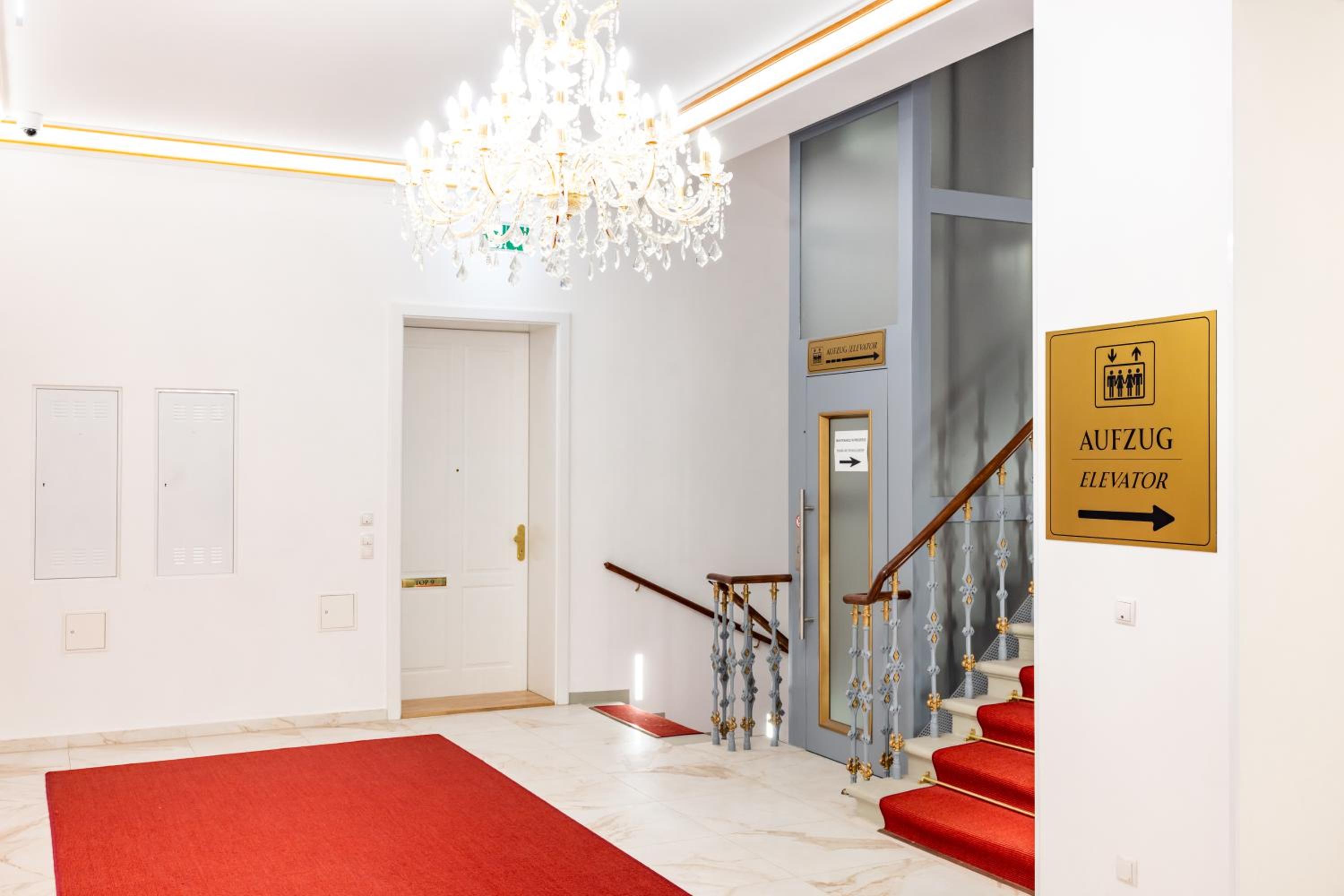 ALON HOMES Vienna - Premium City Center Apartments