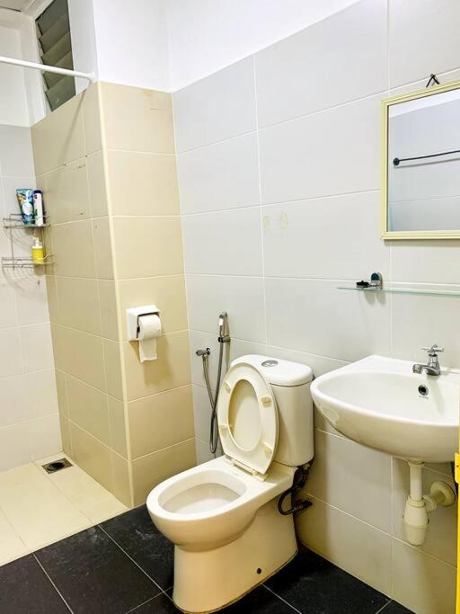 Inns Homestay 小温馨 Akademik Suite