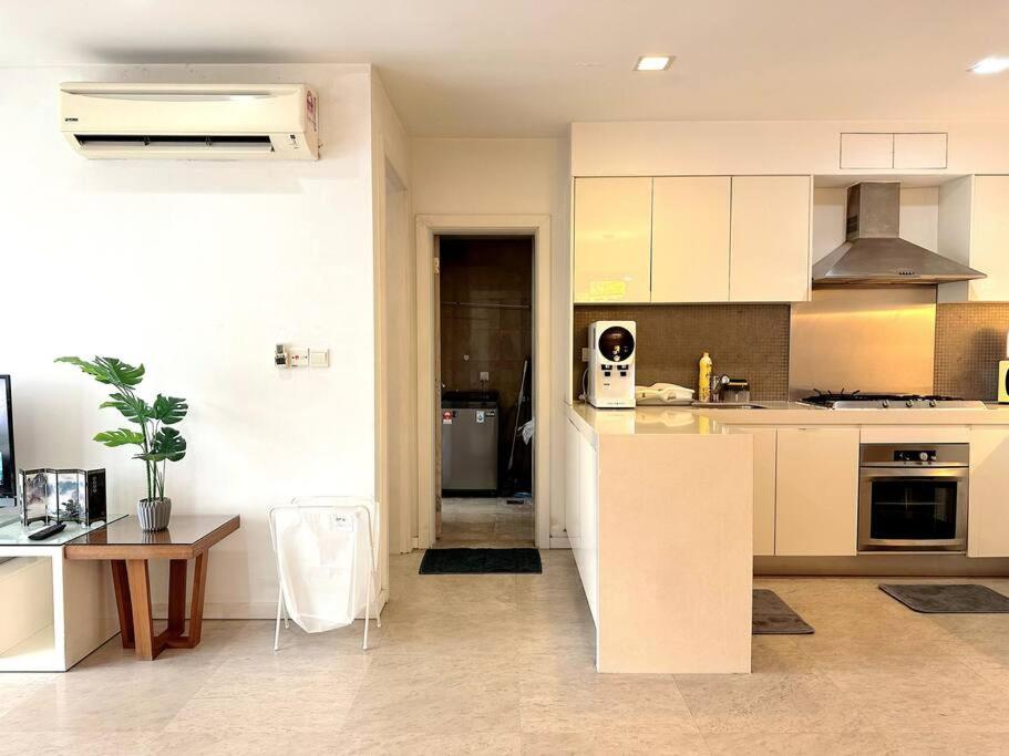 Bintang Fairlane Residence, KLCC & City View - 2B1R