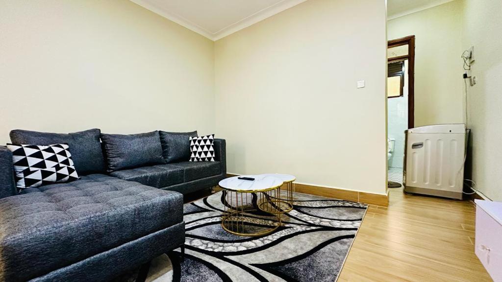 SerenityLuxuryHome Kyanja view 5