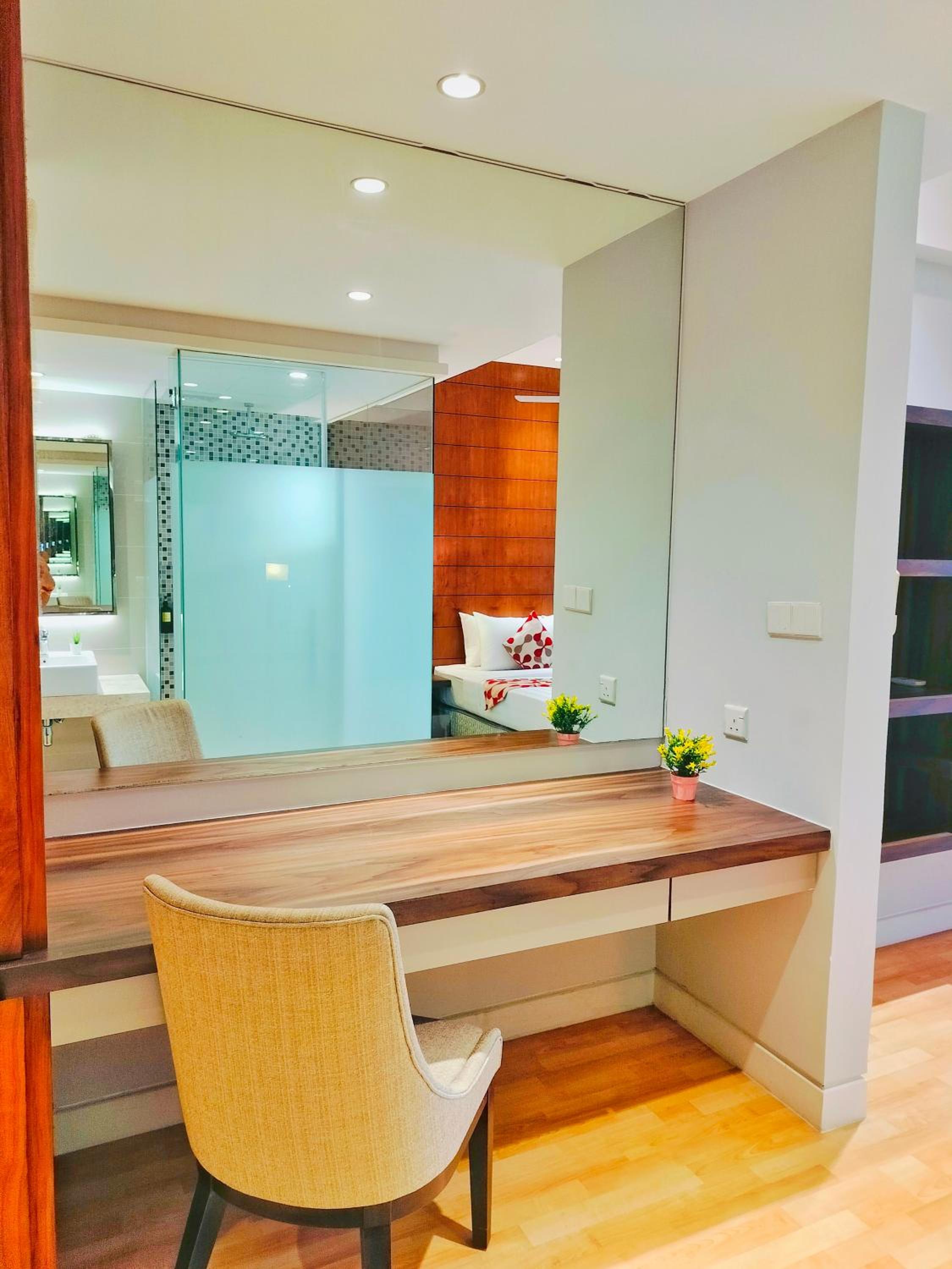 Lila Suites D, Majestic Place