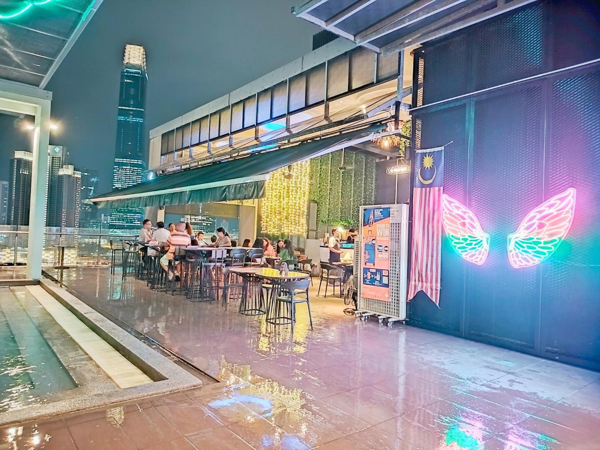 Lila Suites D, Majestic Place