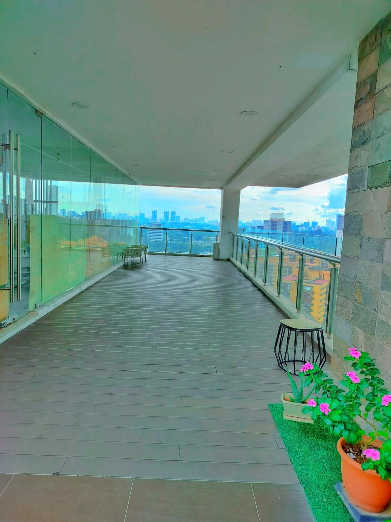 Lila Suites D, Majestic Place