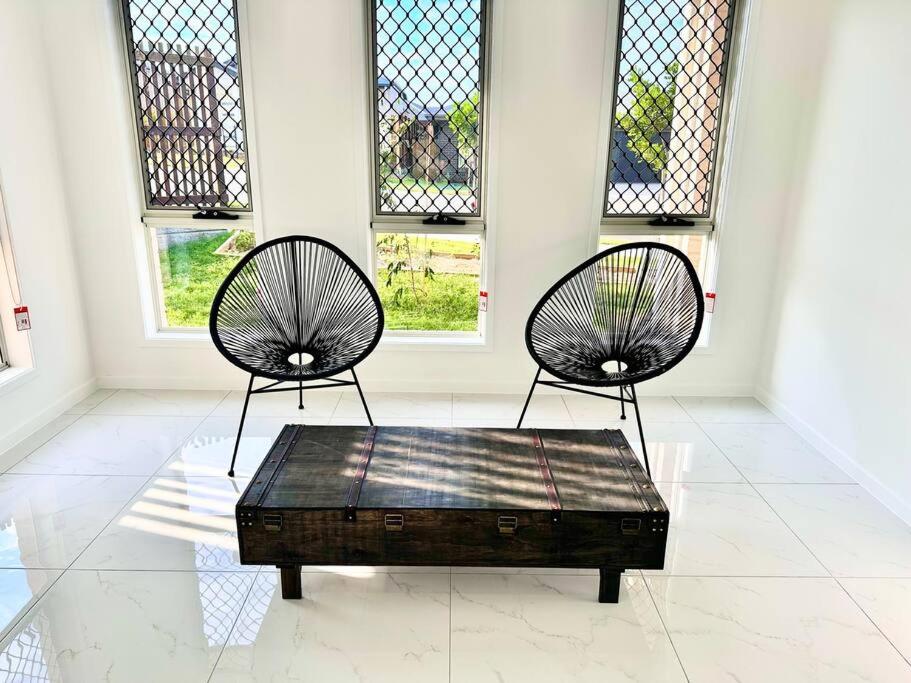 Brand New 4 Bedroom Belleview House near Ipswich