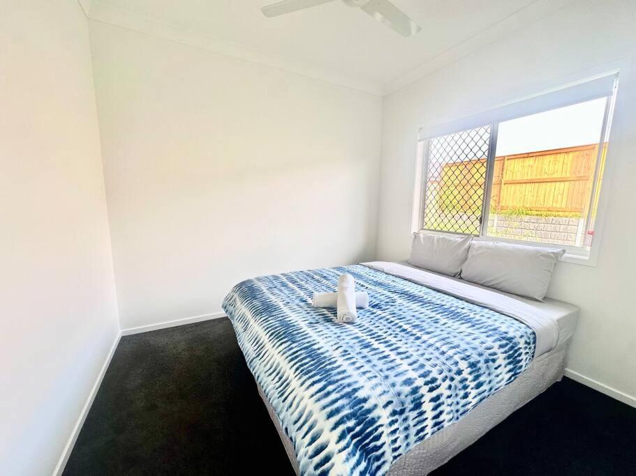 Brand New 4 Bedroom Belleview House near Ipswich
