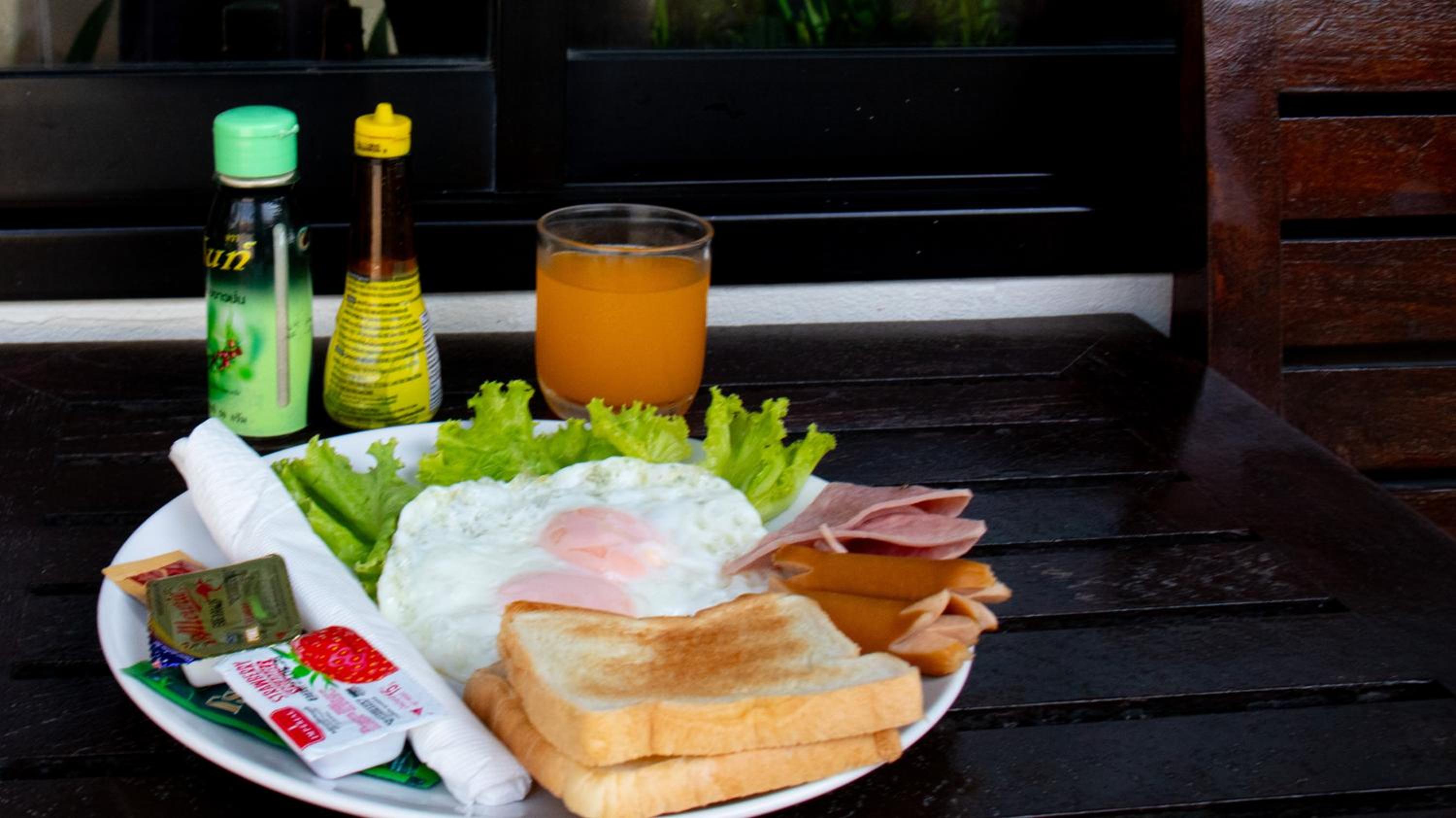 Hotel Chidlom Resort - Image 1