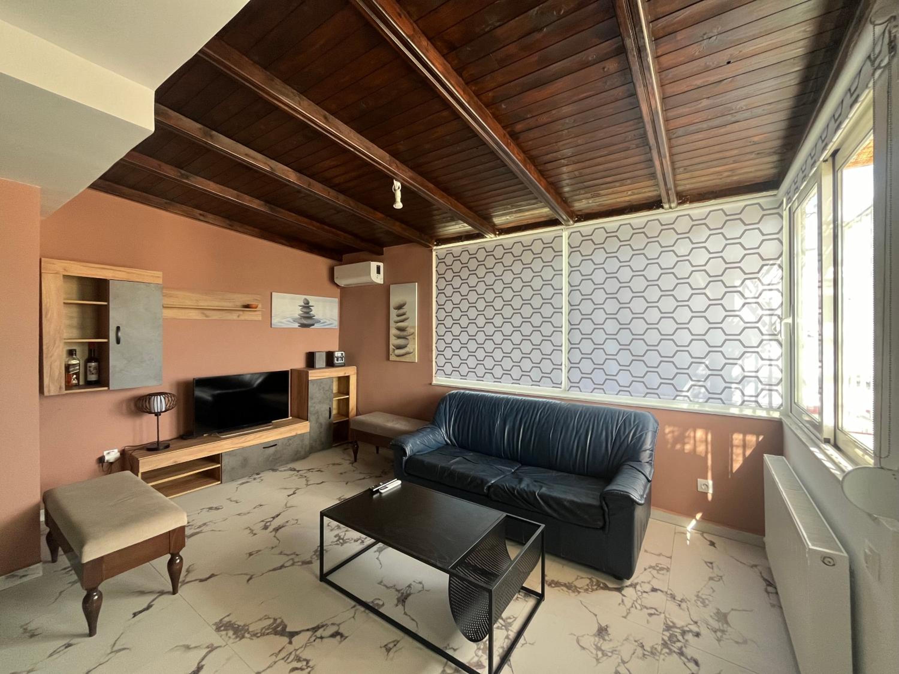 Panos Loft With Acropolis View