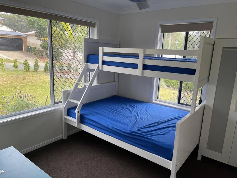 5-Bed home Near Theme Parks