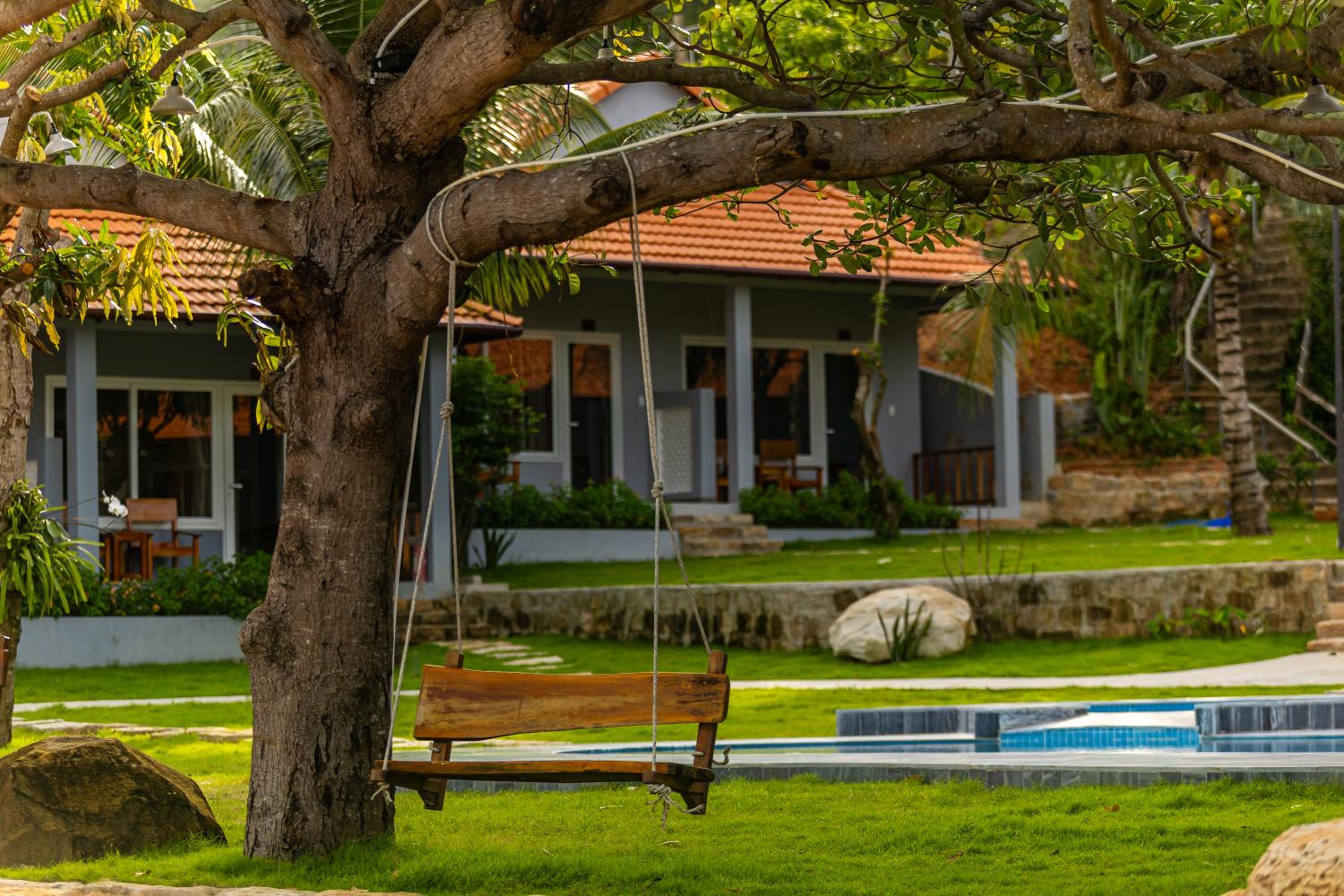 Cosian Bay Phu Quoc Resort