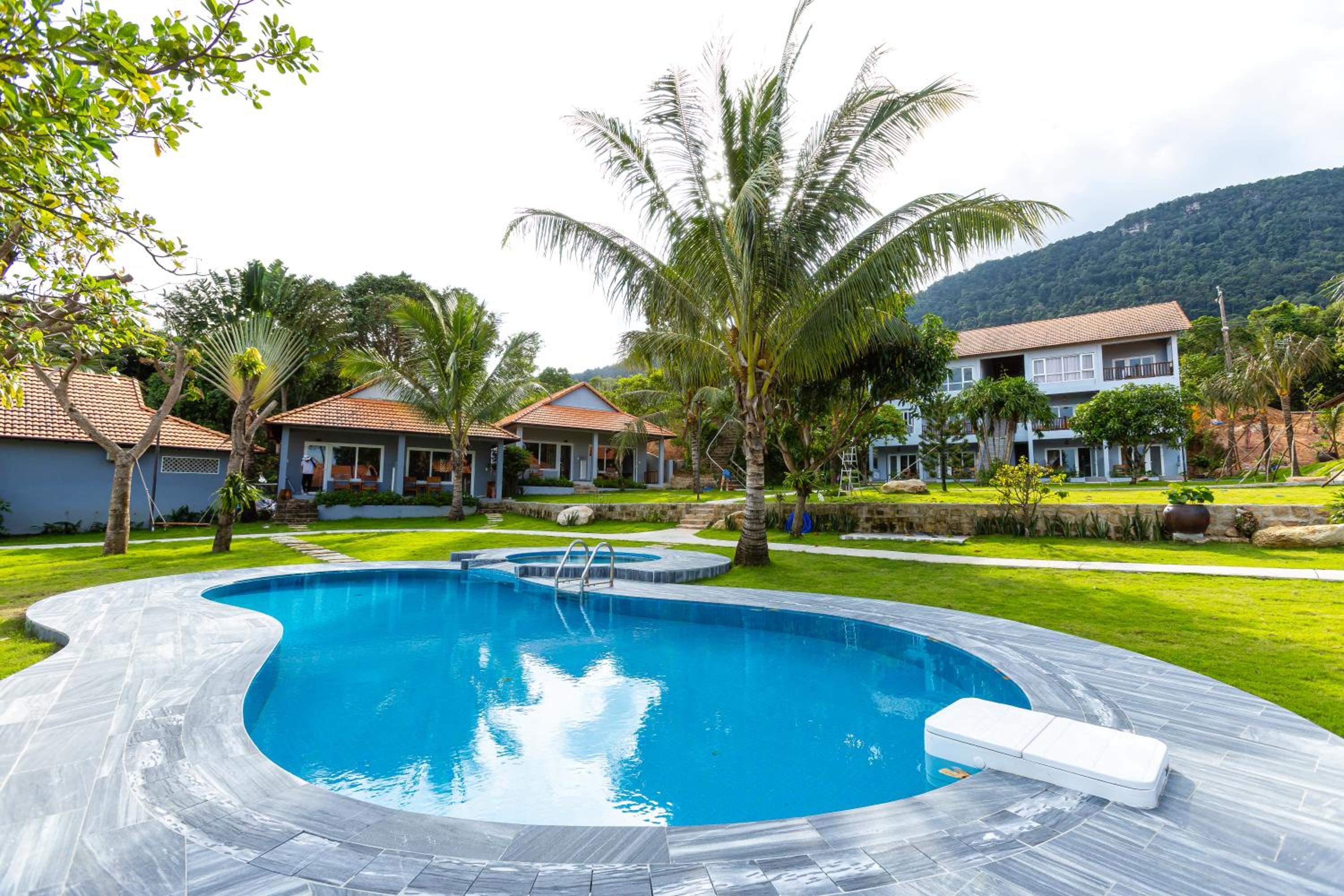 Cosian Bay Phu Quoc Resort