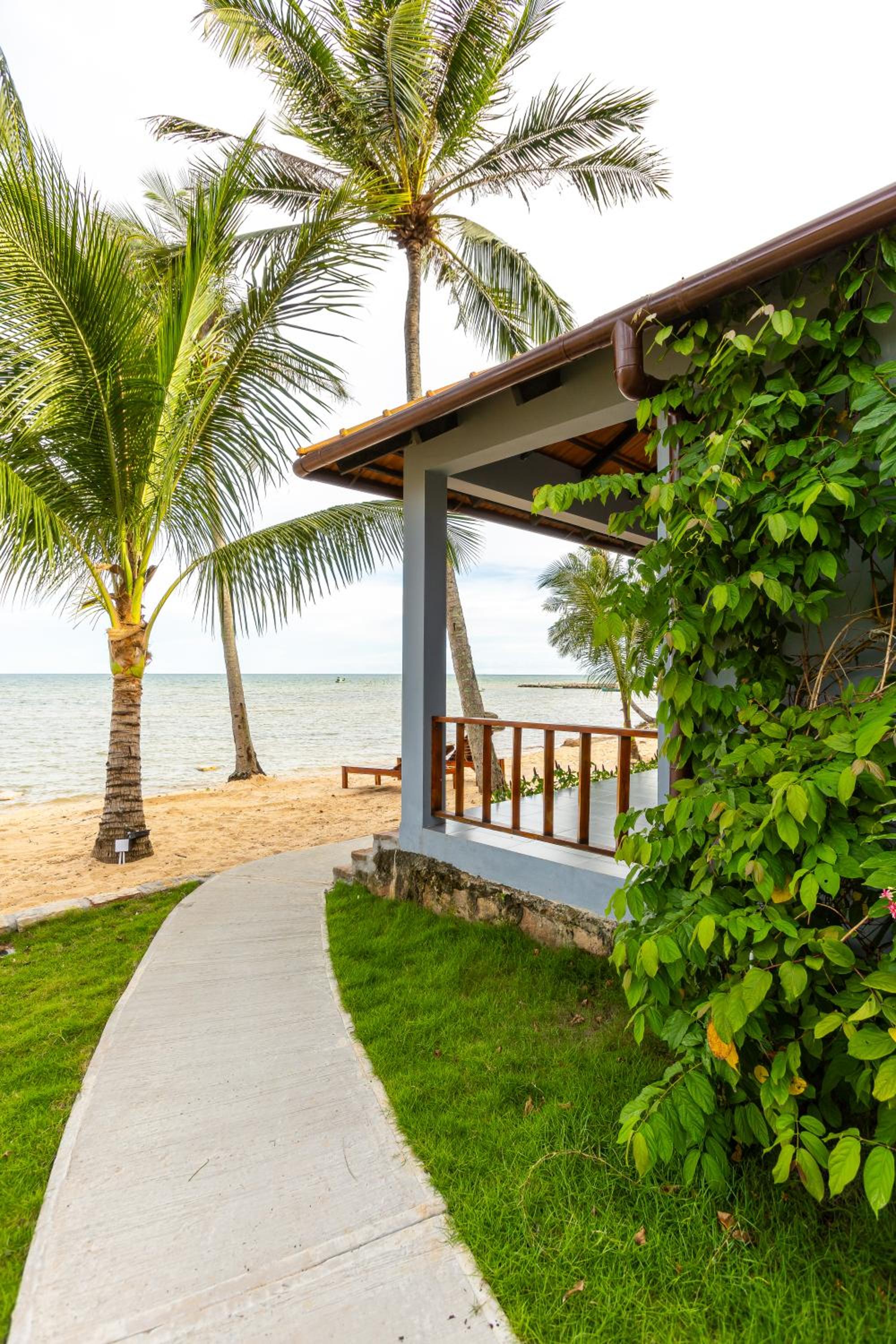 Cosian Bay Phu Quoc Resort