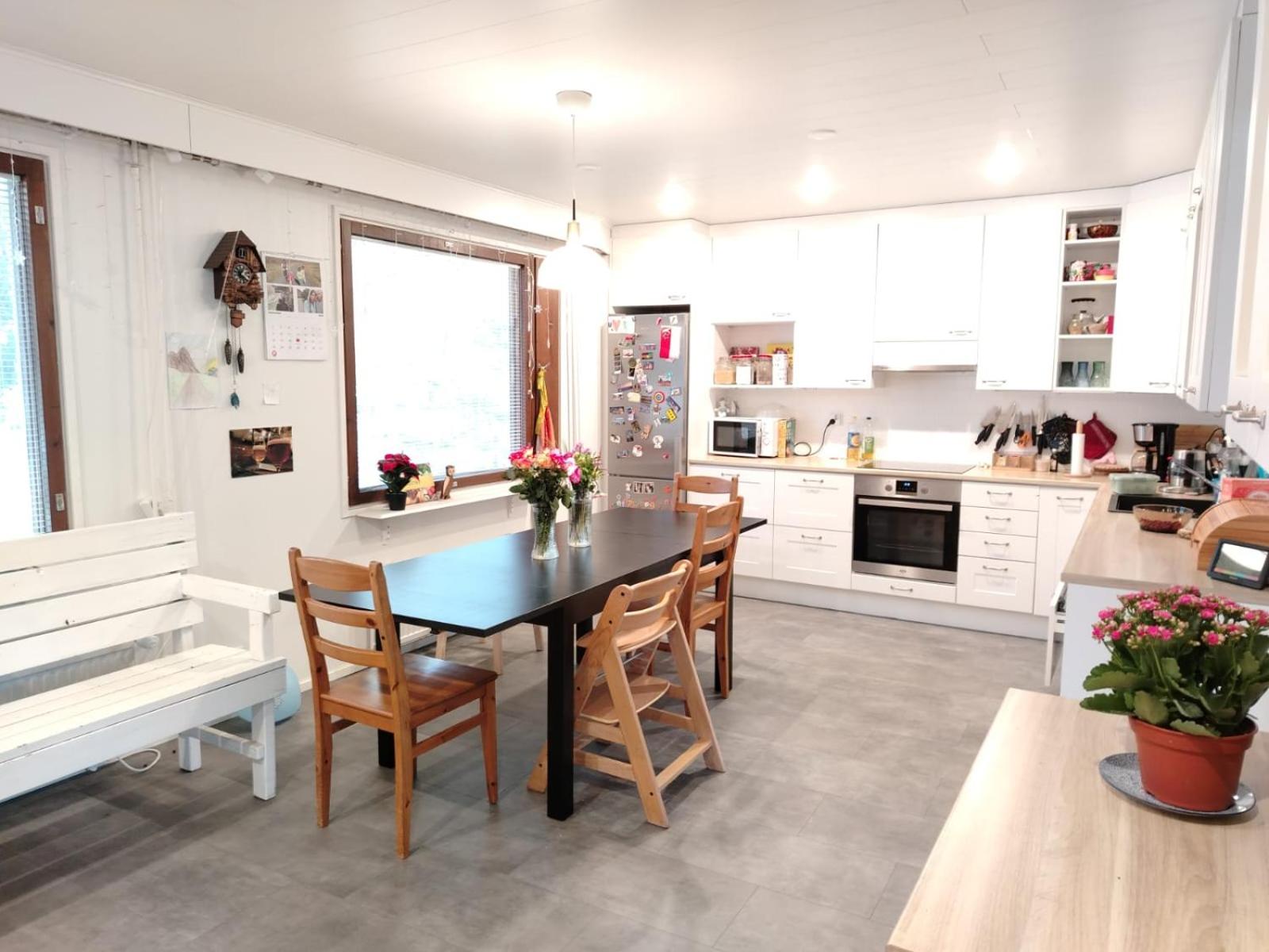 Cozy Arctic Circle Family House