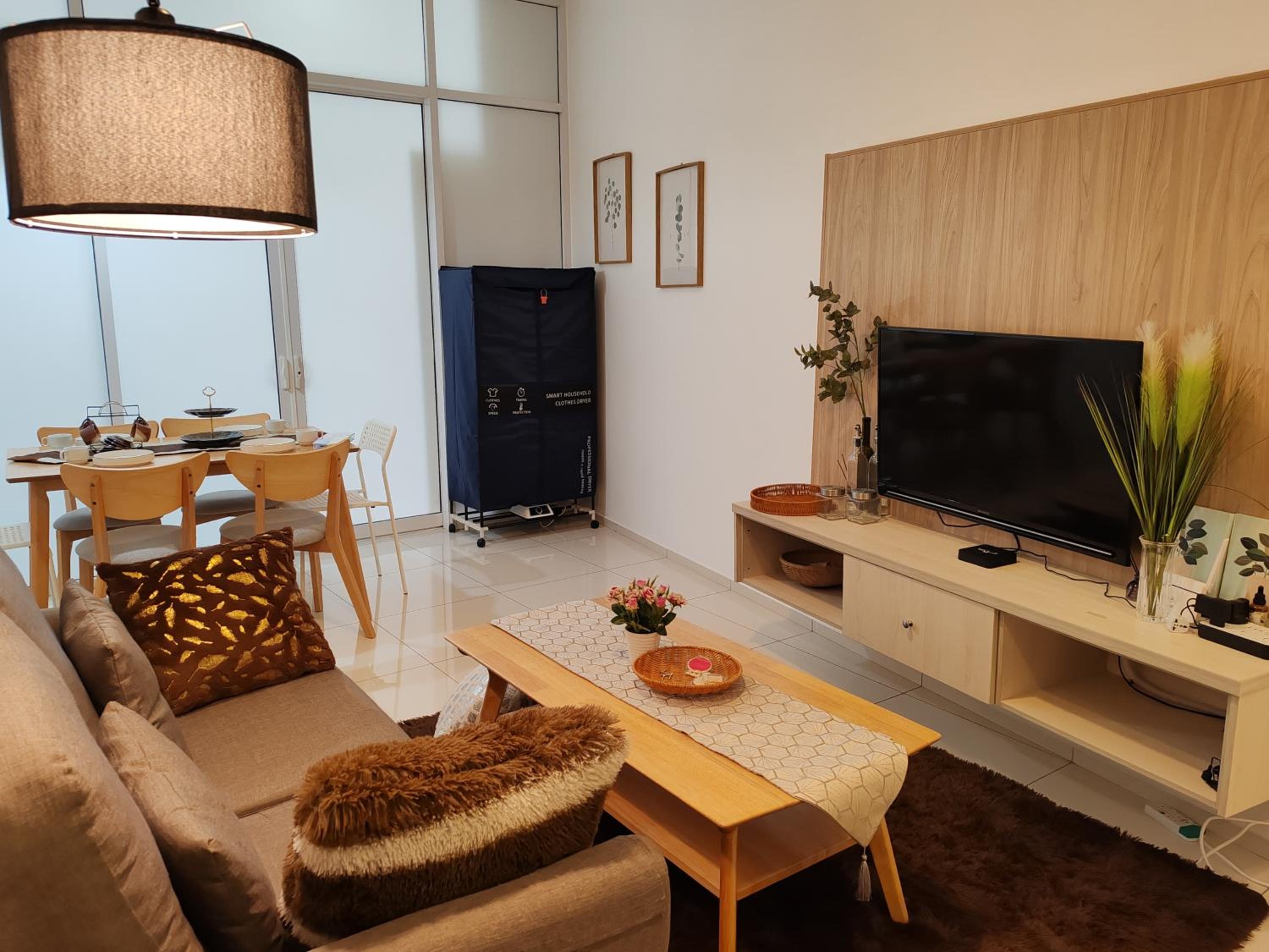 The Robertson R9 Walk to Jalan Alor Street Bukit Bintang Pavilion 7 pax 2R1B