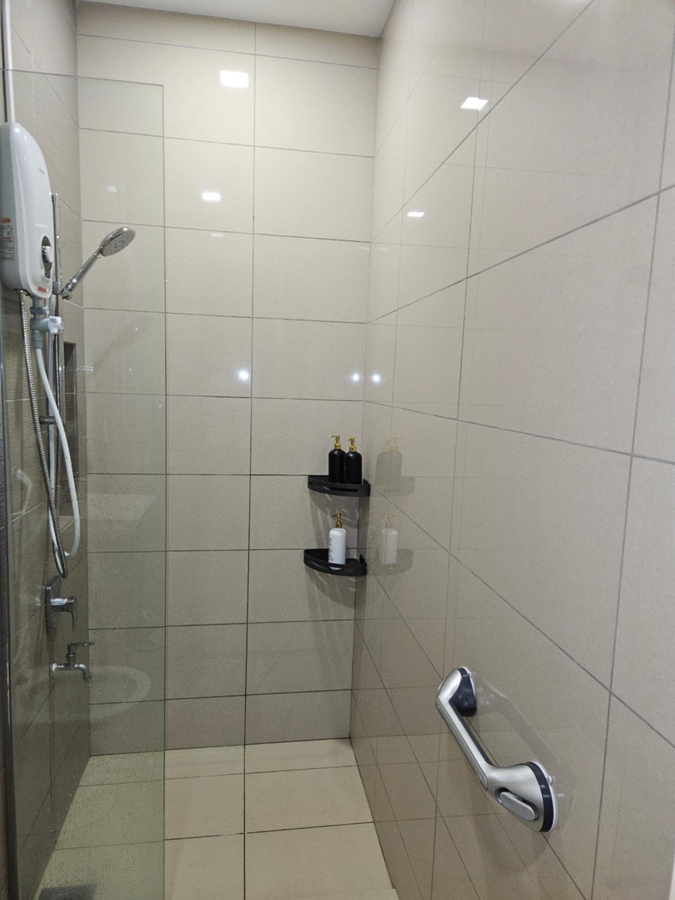 3BR The Luxurie at Paradigm Mall Residences