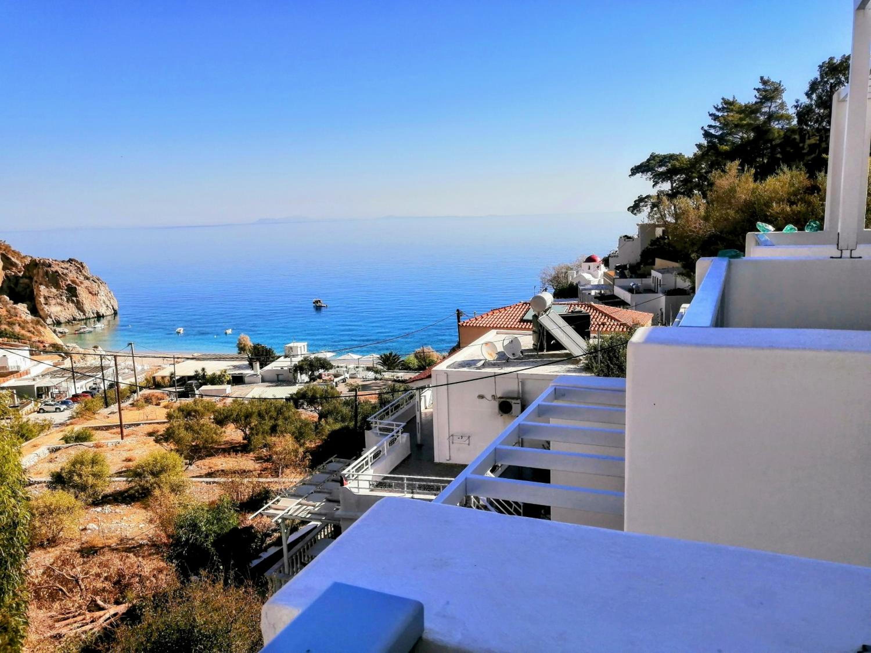 Enilion Luxury Suites