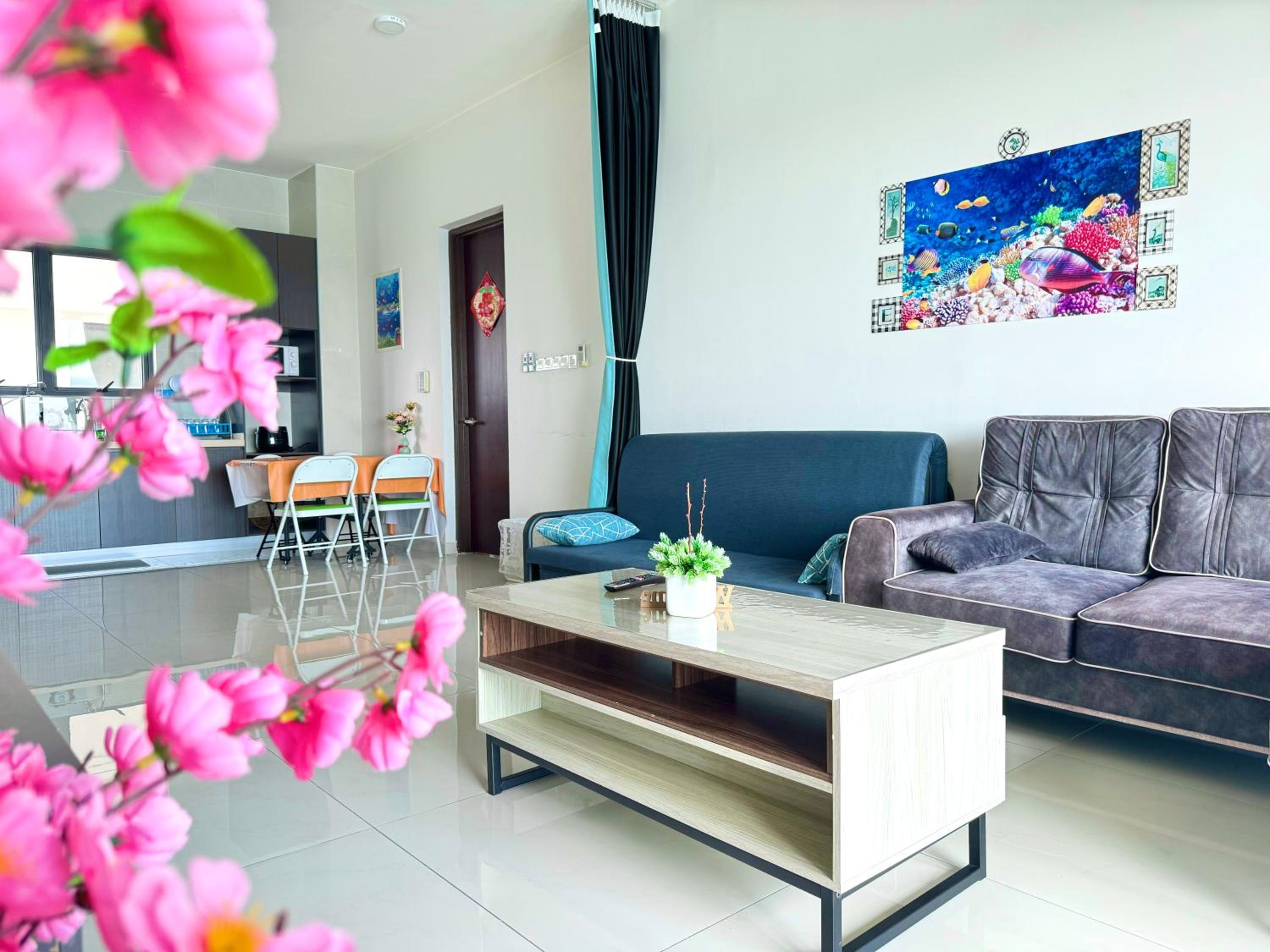 Amazing Seaview 3BR Country Garden Royal Strand By Hauzcinta