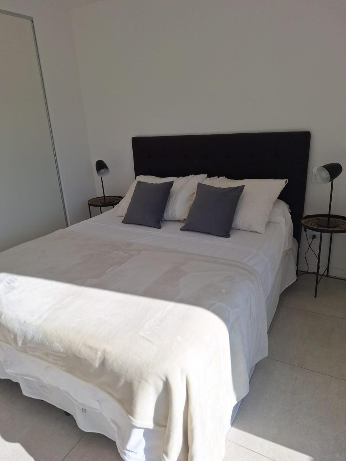 Depto premium frente al mar, cochera y piscina!!