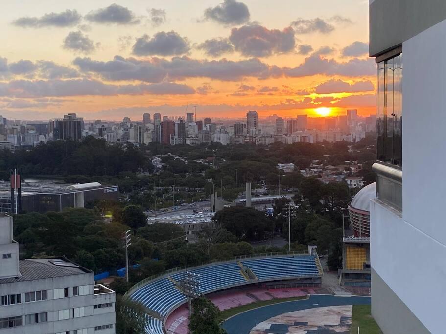 Flat Completo - Residence - Ibirapuera-São Paulo