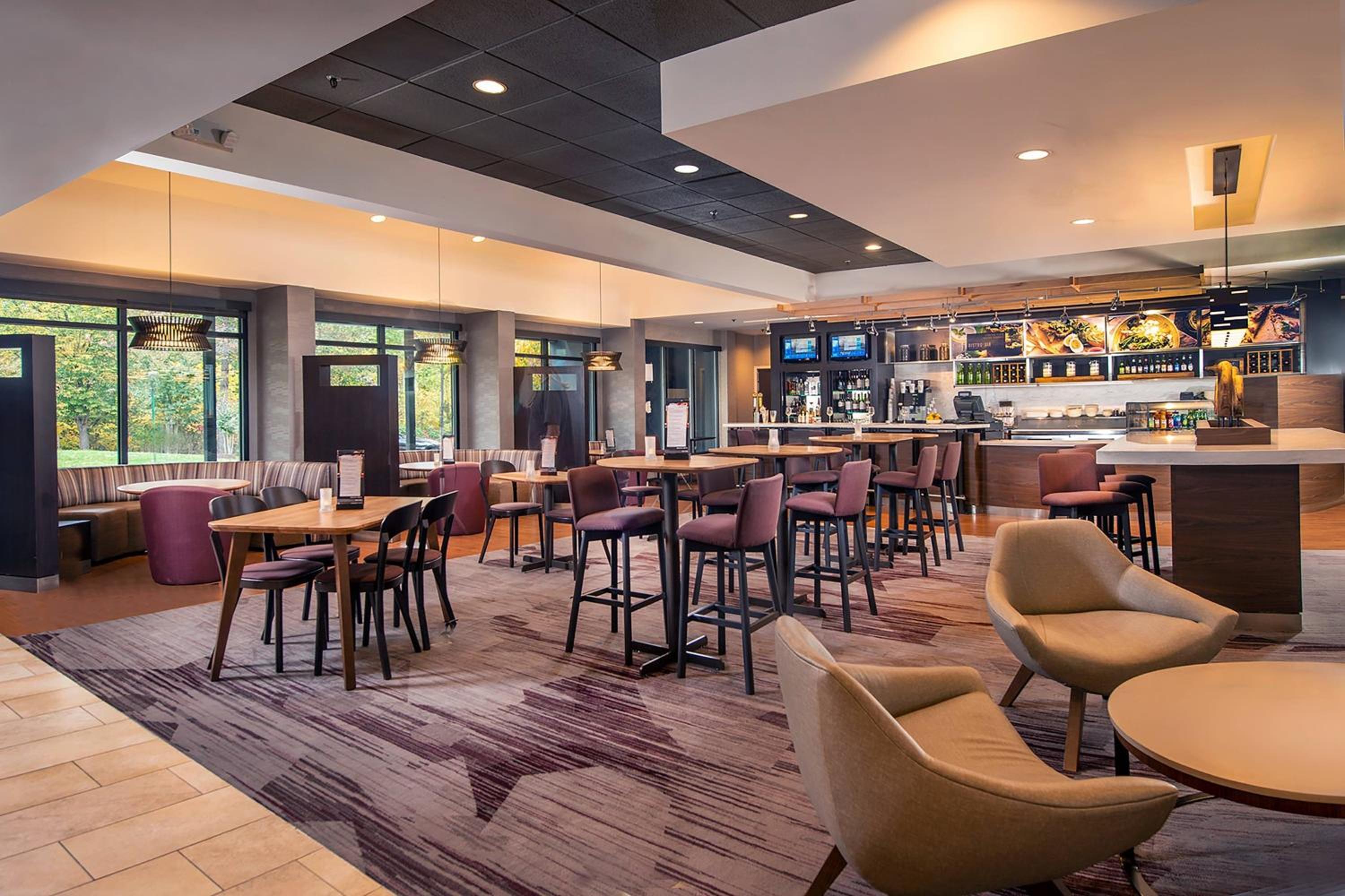 Courtyard by Marriott Dulles Airport Herndon/Reston - Property Image 12