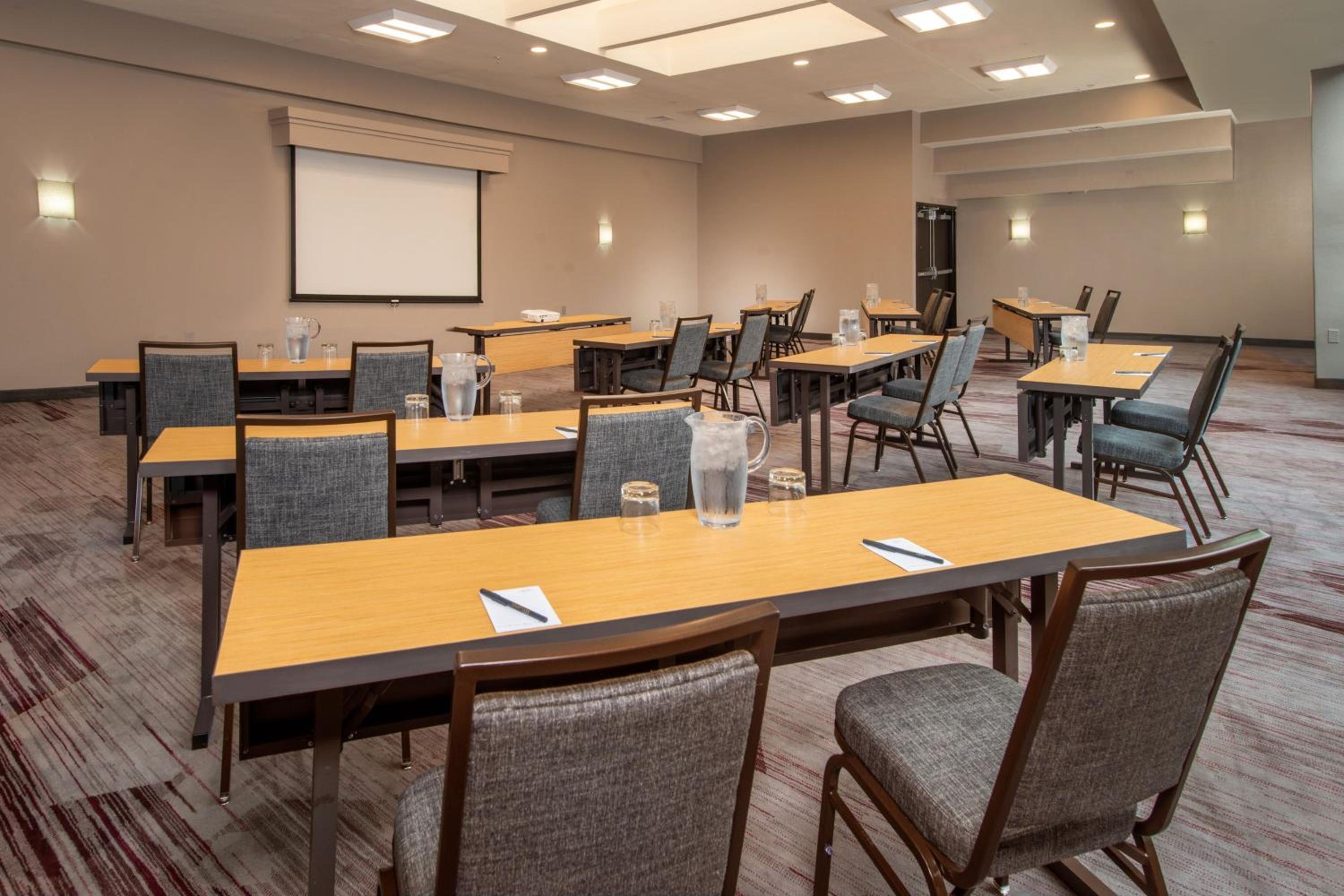 Courtyard by Marriott Dulles Airport Herndon/Reston - Property Image 50