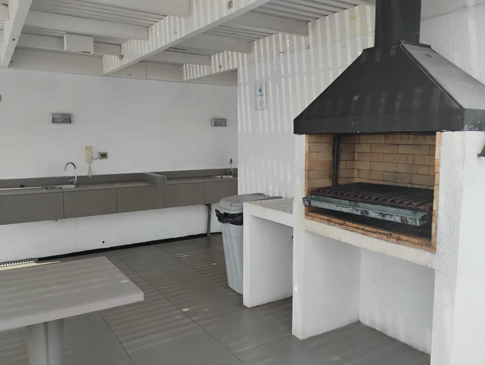 Arriendo departamento 3 dormitorios 2 baños Llacolen sector sur Antof