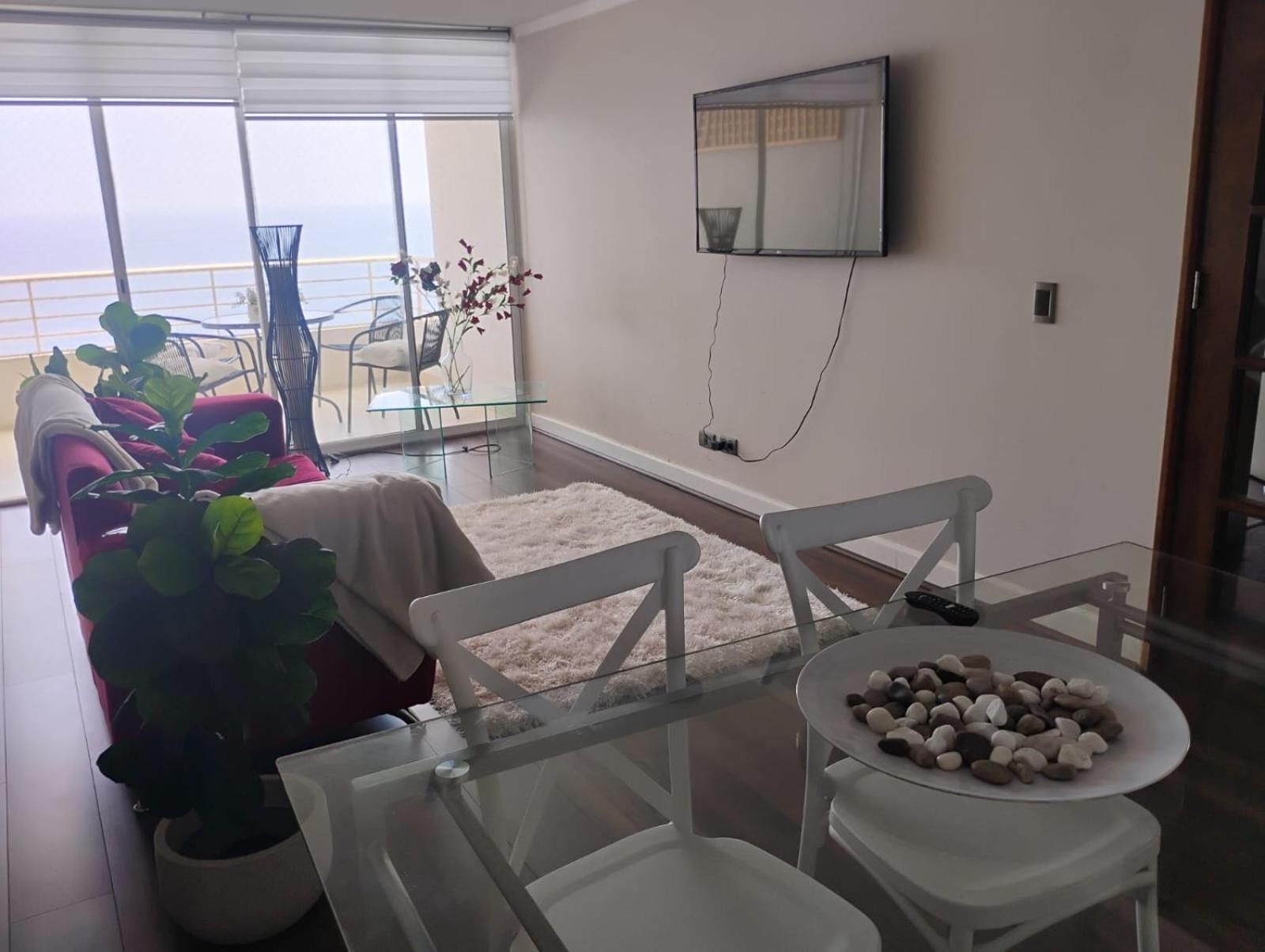 Arriendo departamento 3 dormitorios 2 baños Llacolen sector sur Antof