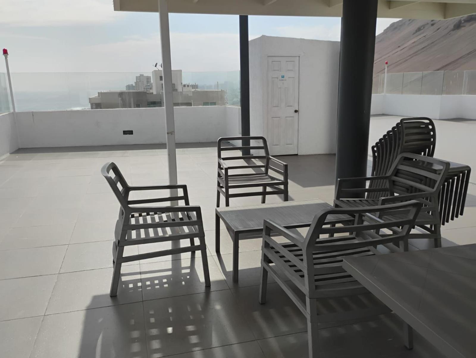 Arriendo departamento 3 dormitorios 2 baños Llacolen sector sur Antof