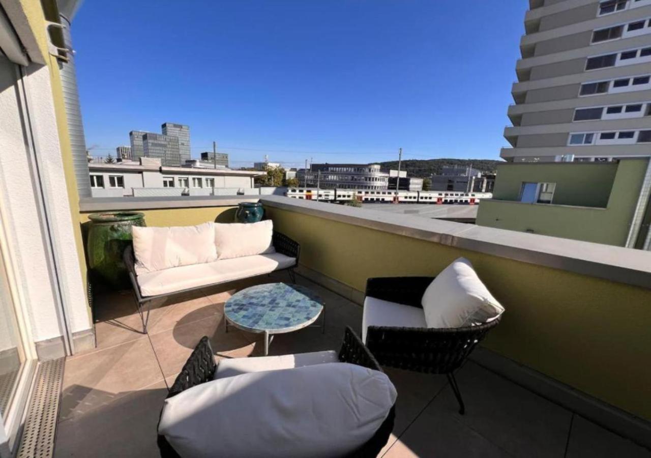 UP&GREAT Apartments - Stylish City Living