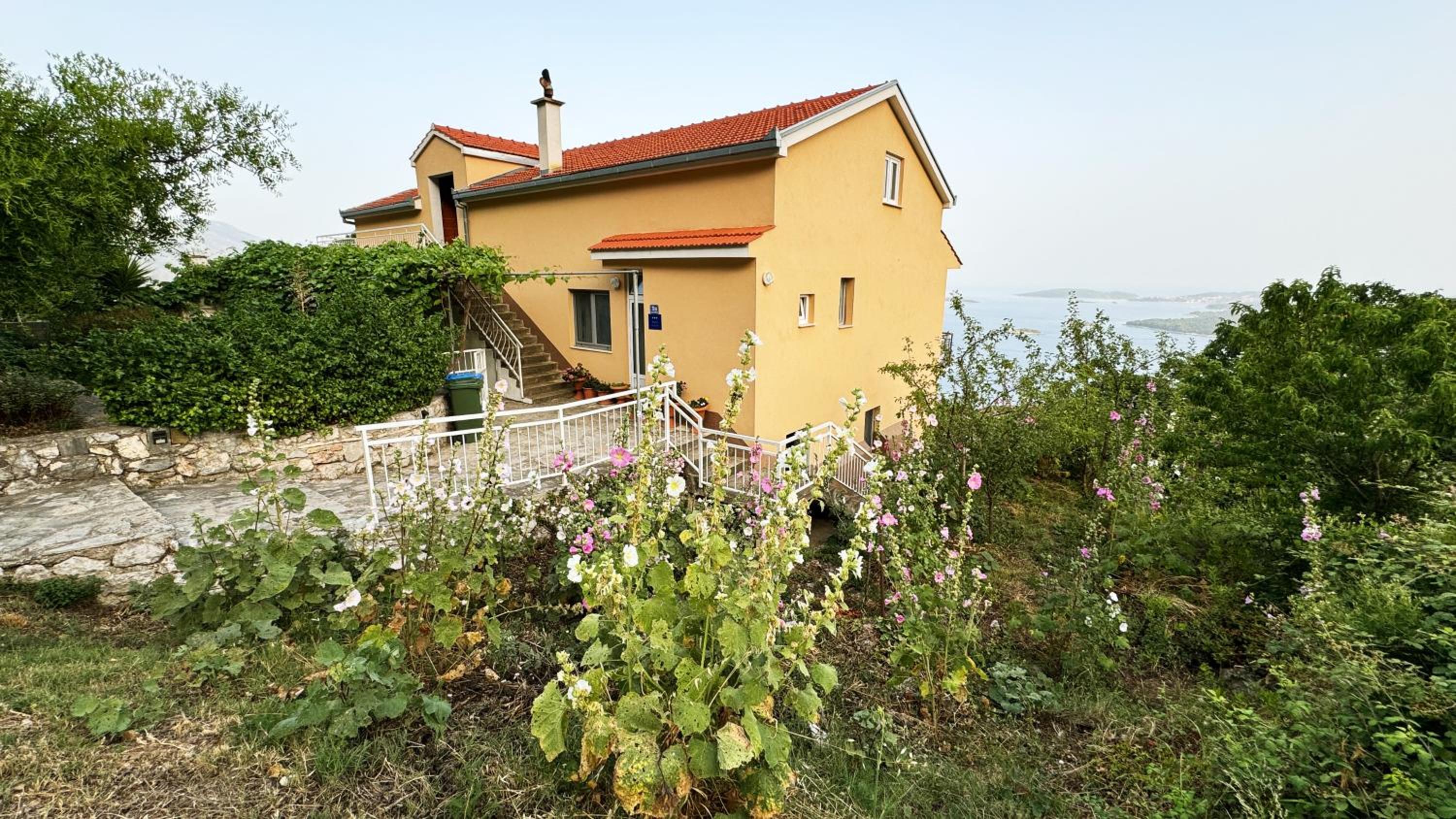 Apartman Dani view 2