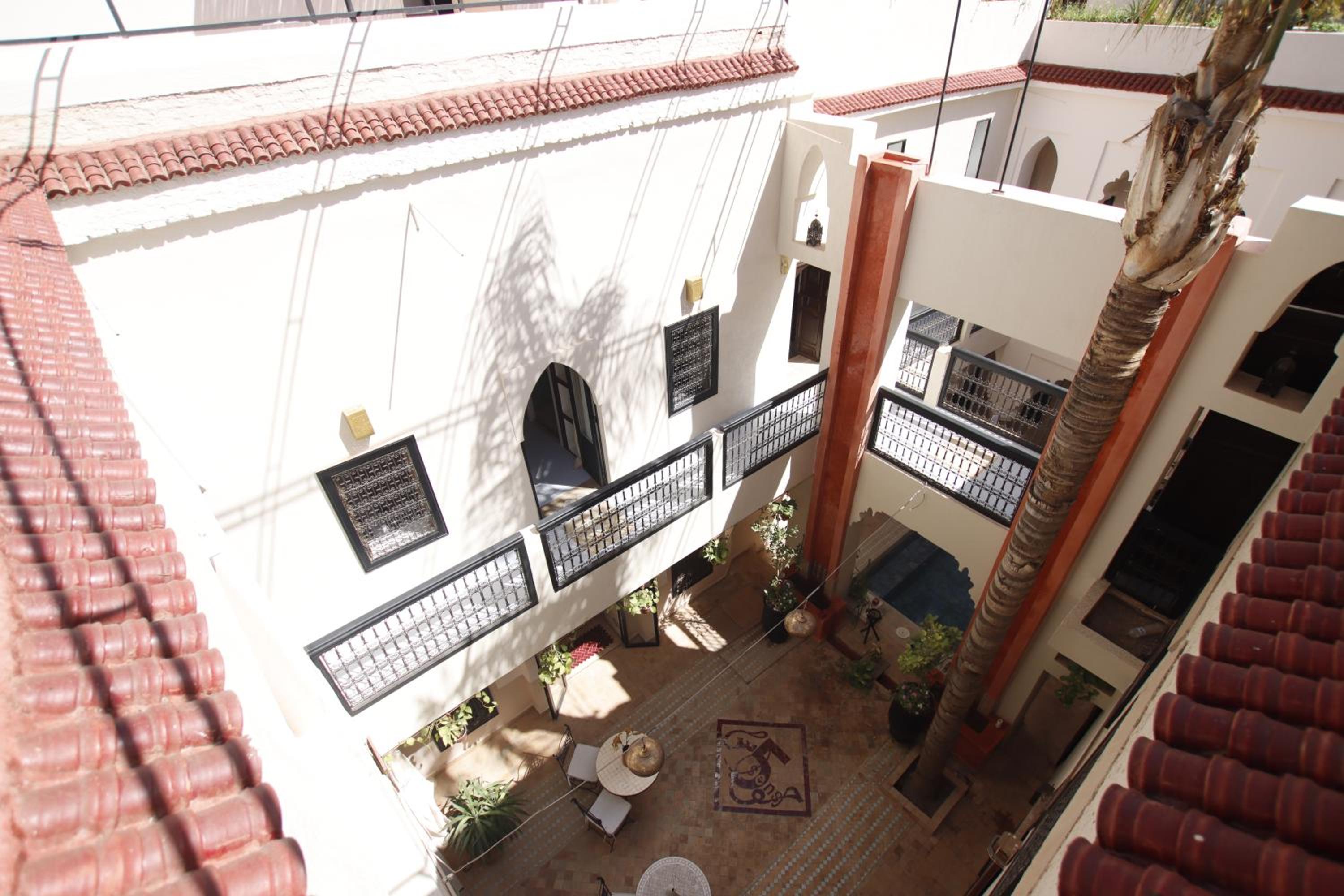 Riad 5 sens