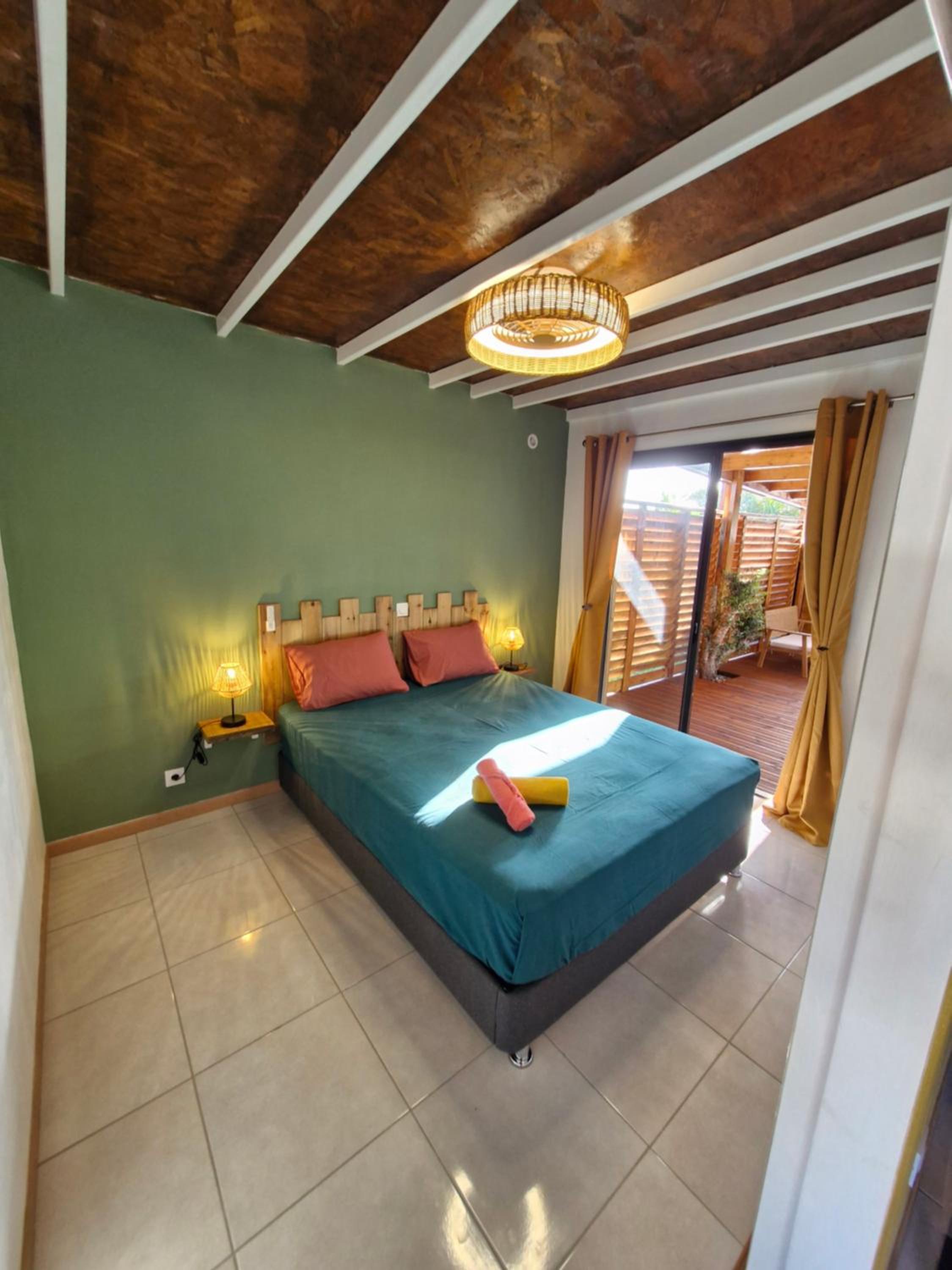 La kaza MJ view 2