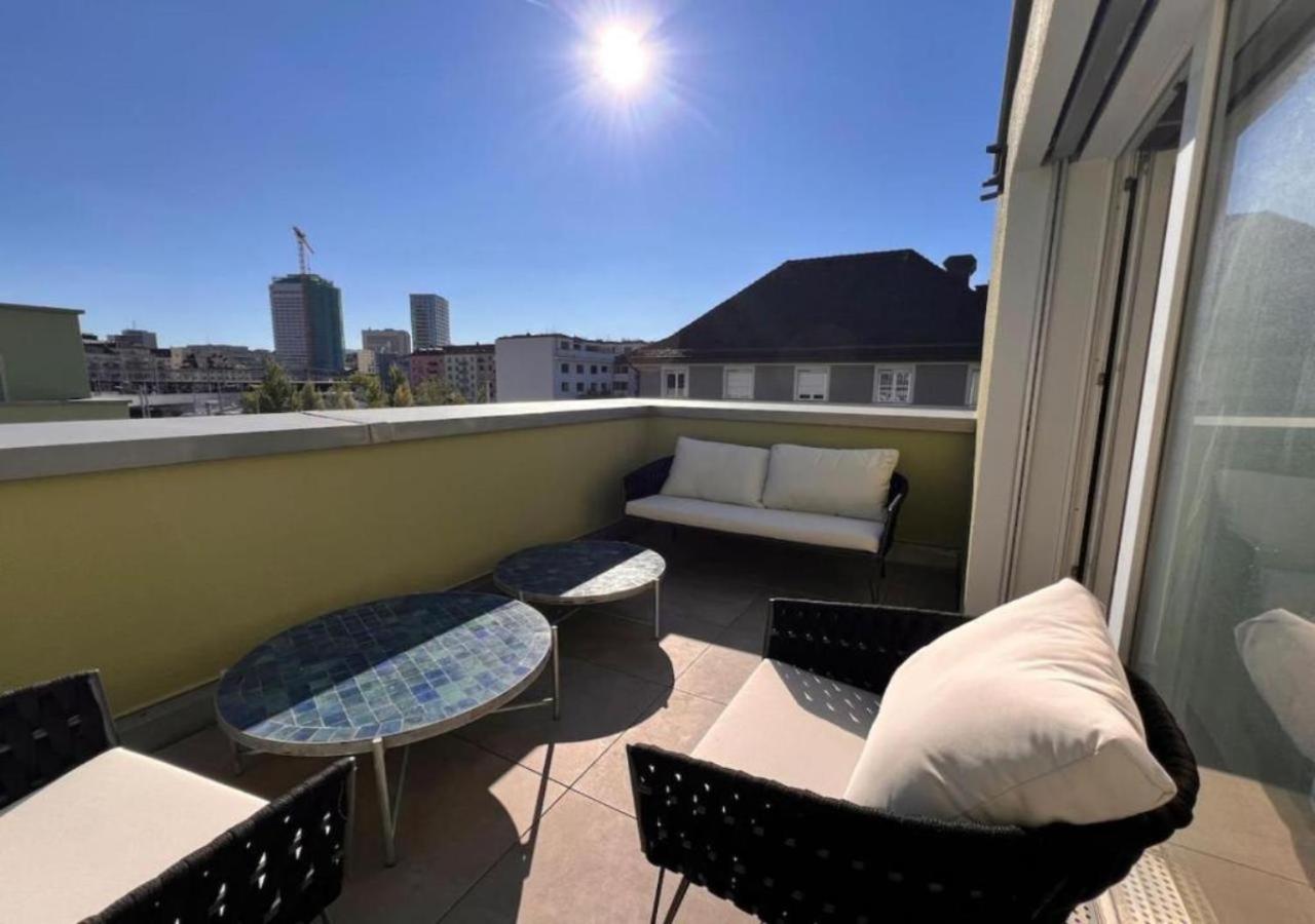 UP&GREAT Apartments - Stylish City Living