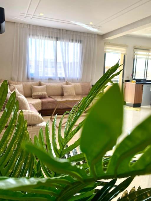 Stylish Apartment IN Marrakech E25