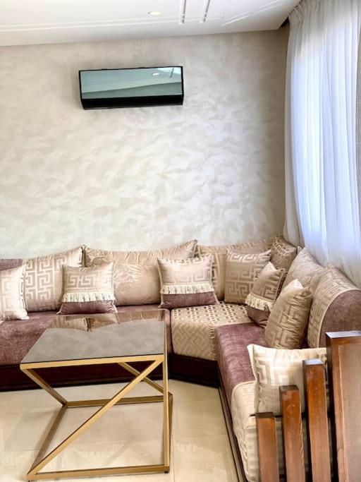 Stylish Apartment IN Marrakech E25