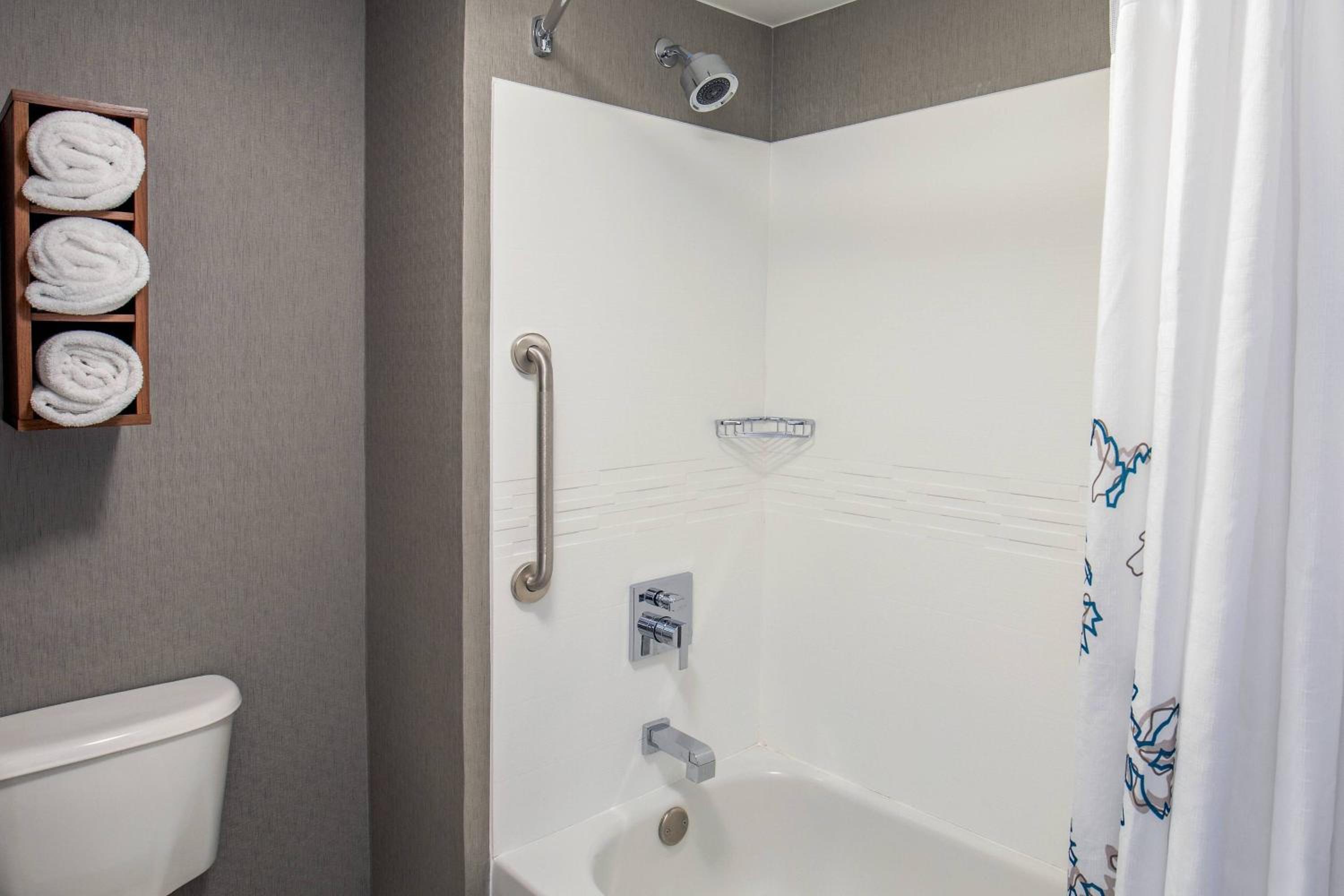 Residence Inn by Marriott Boston Woburn - Property Image 18