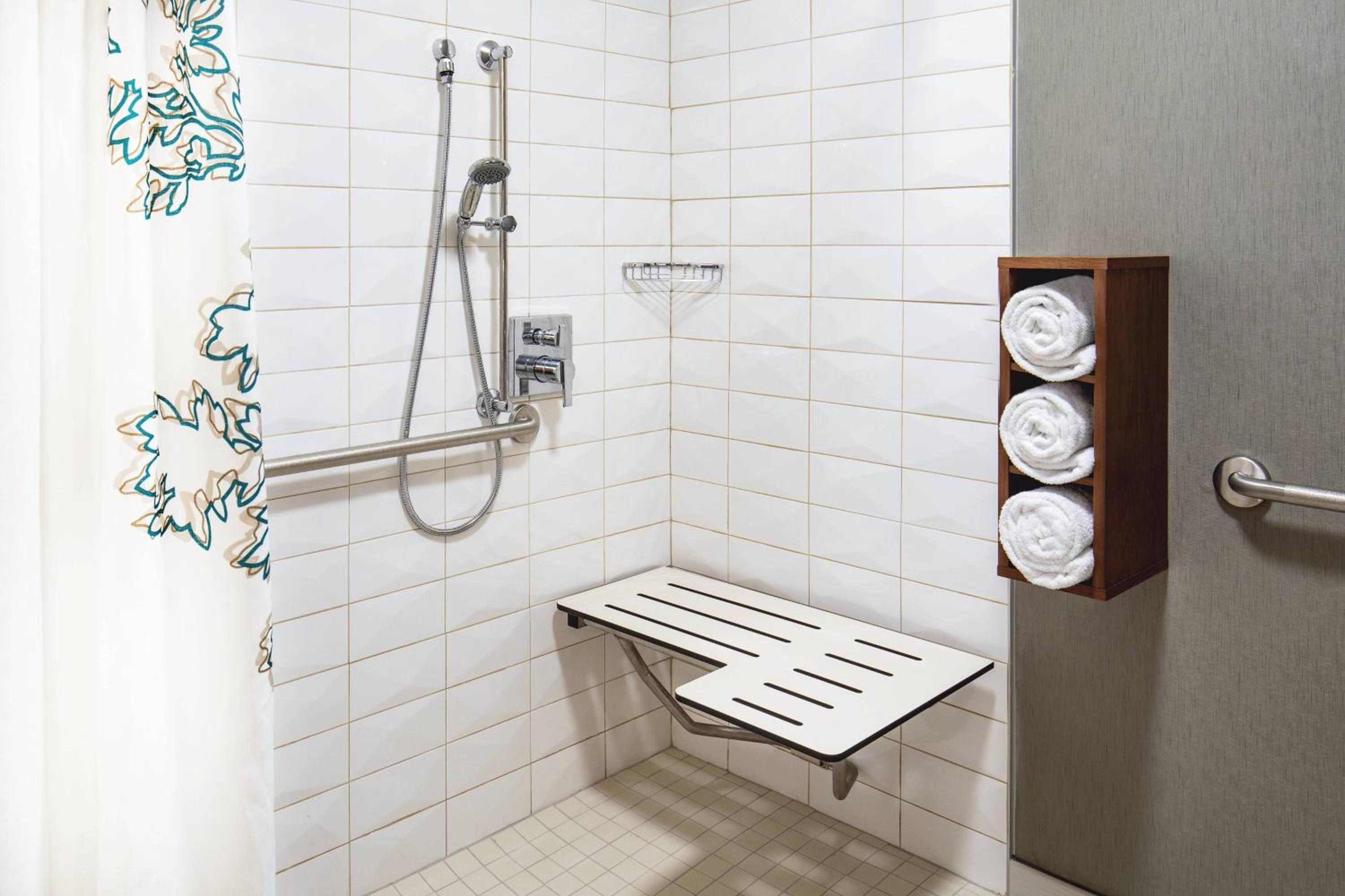 Residence Inn by Marriott Boston Woburn - Property Image 15